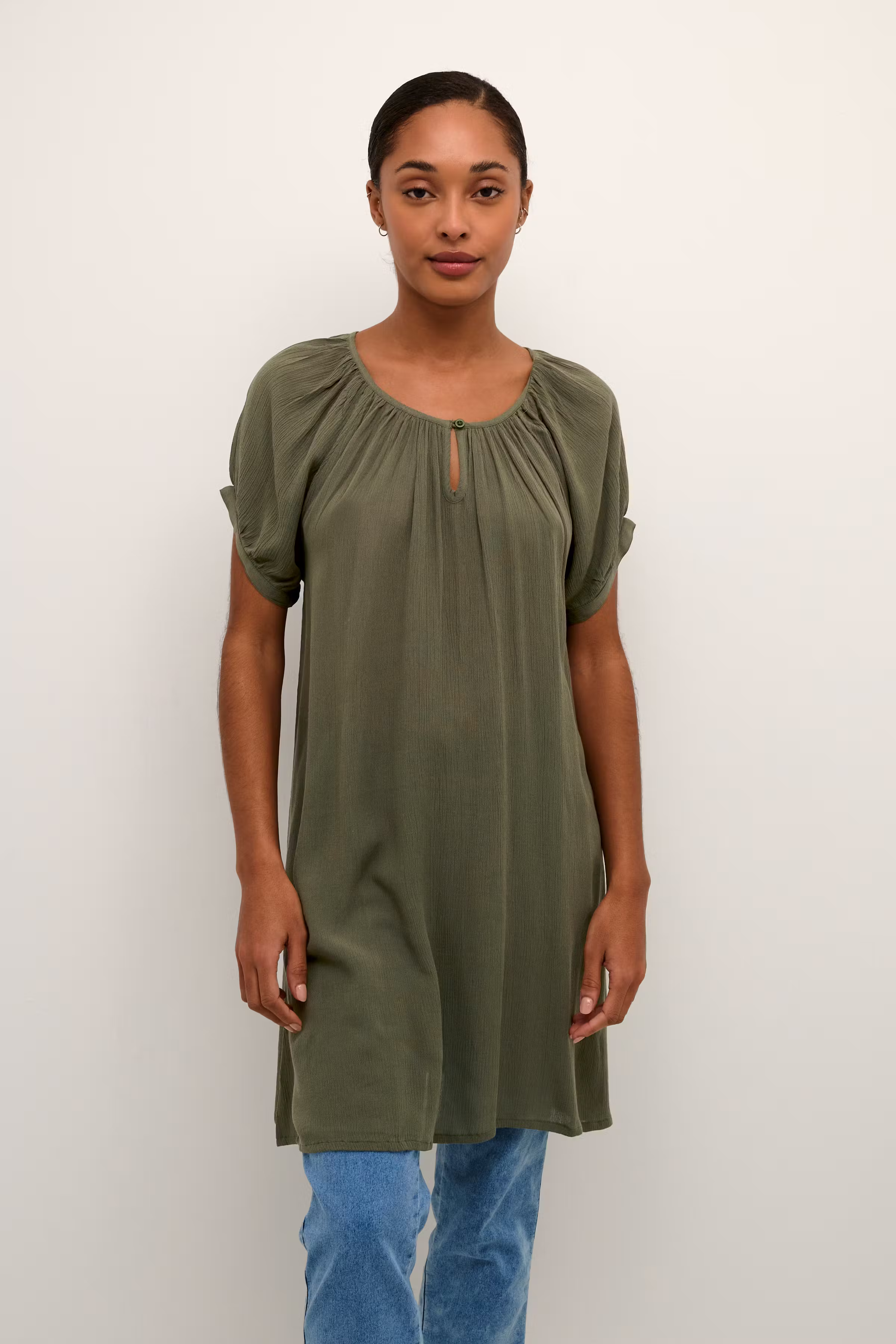 Amber Tunic LOOKBOOK FRONT 501031-50947