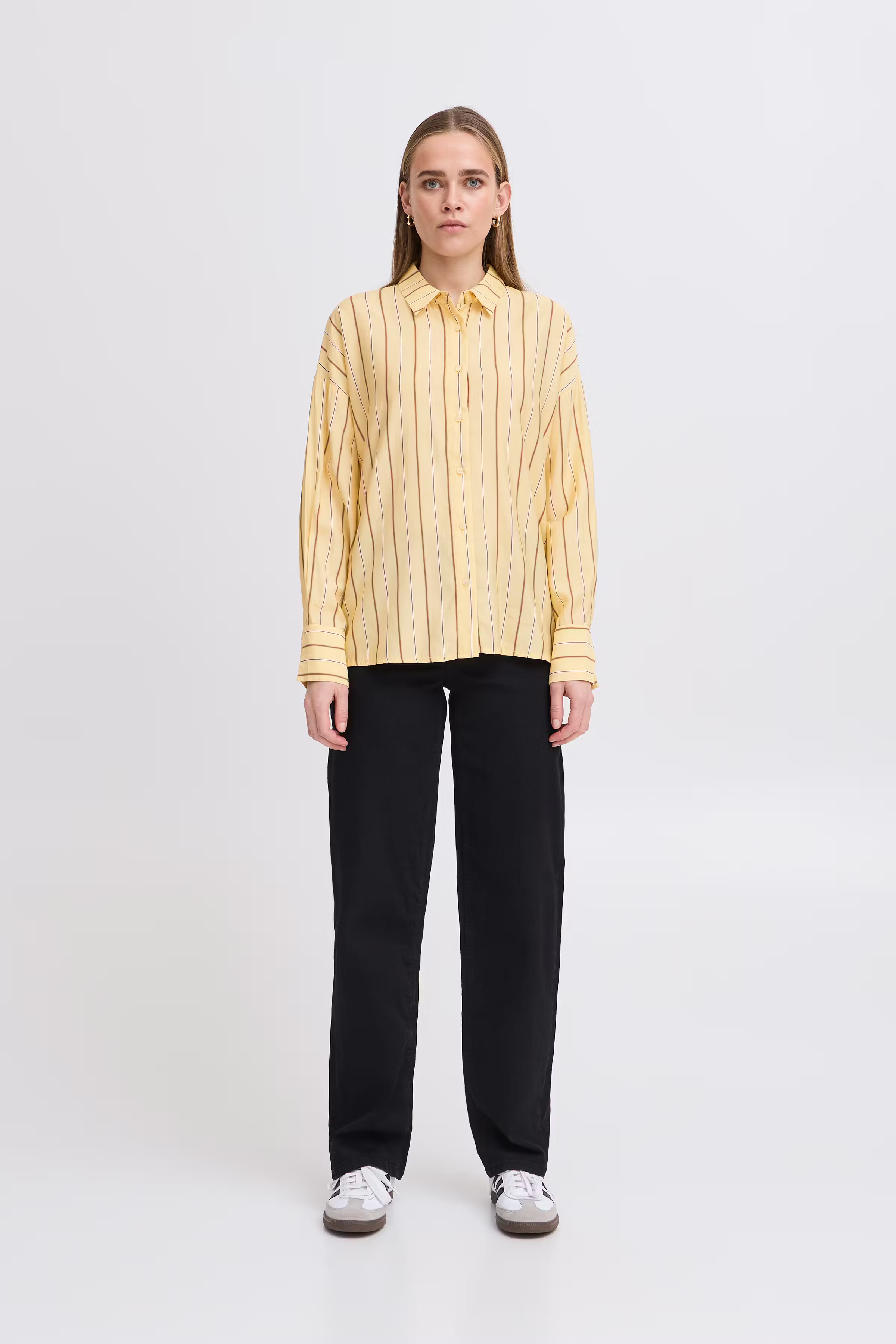 IHKEONA Long sleeved shirt LOOKBOOK FRONT 20122729-204374