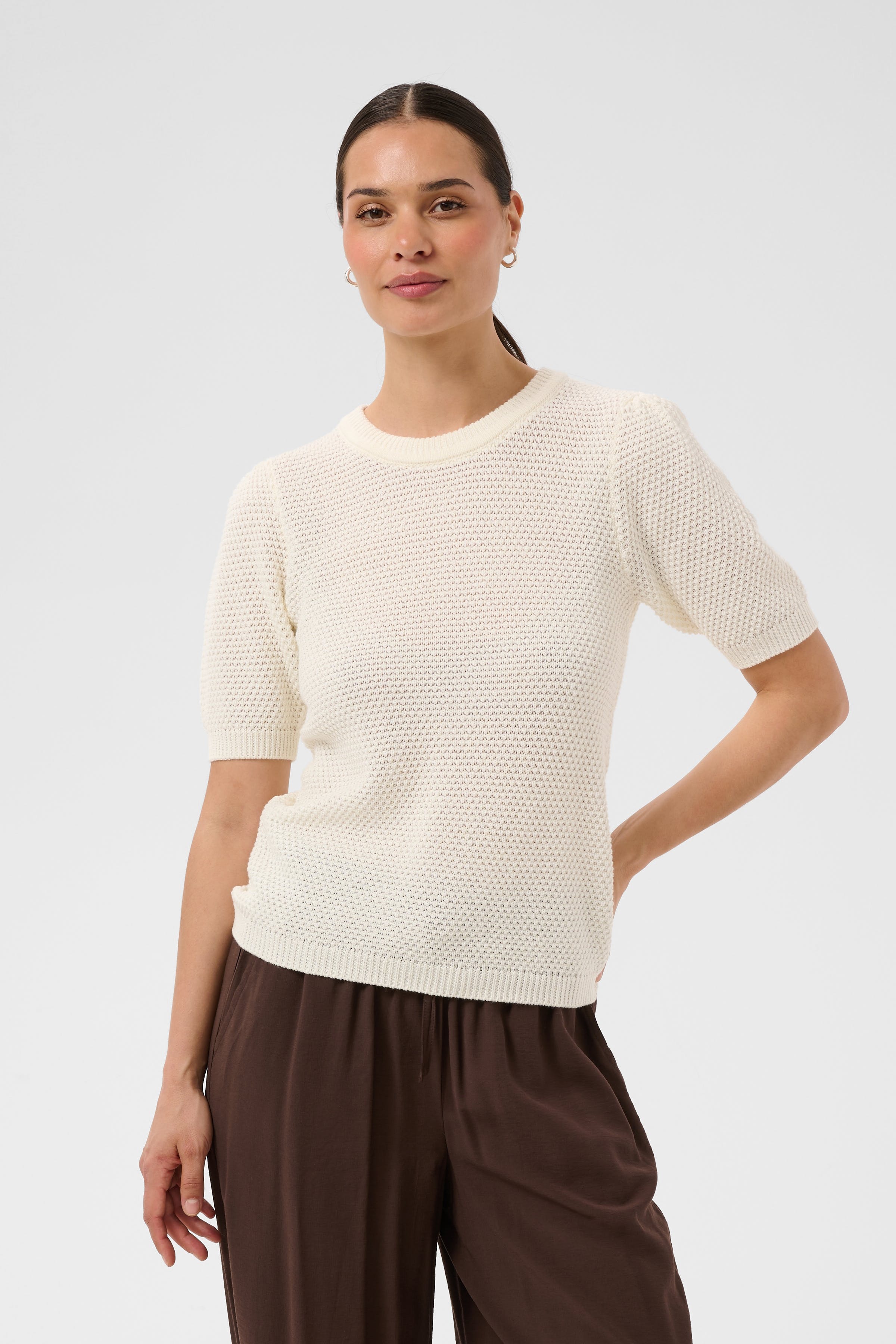 KAvivian Pullover LOOKBOOK FRONT 10511817-110602