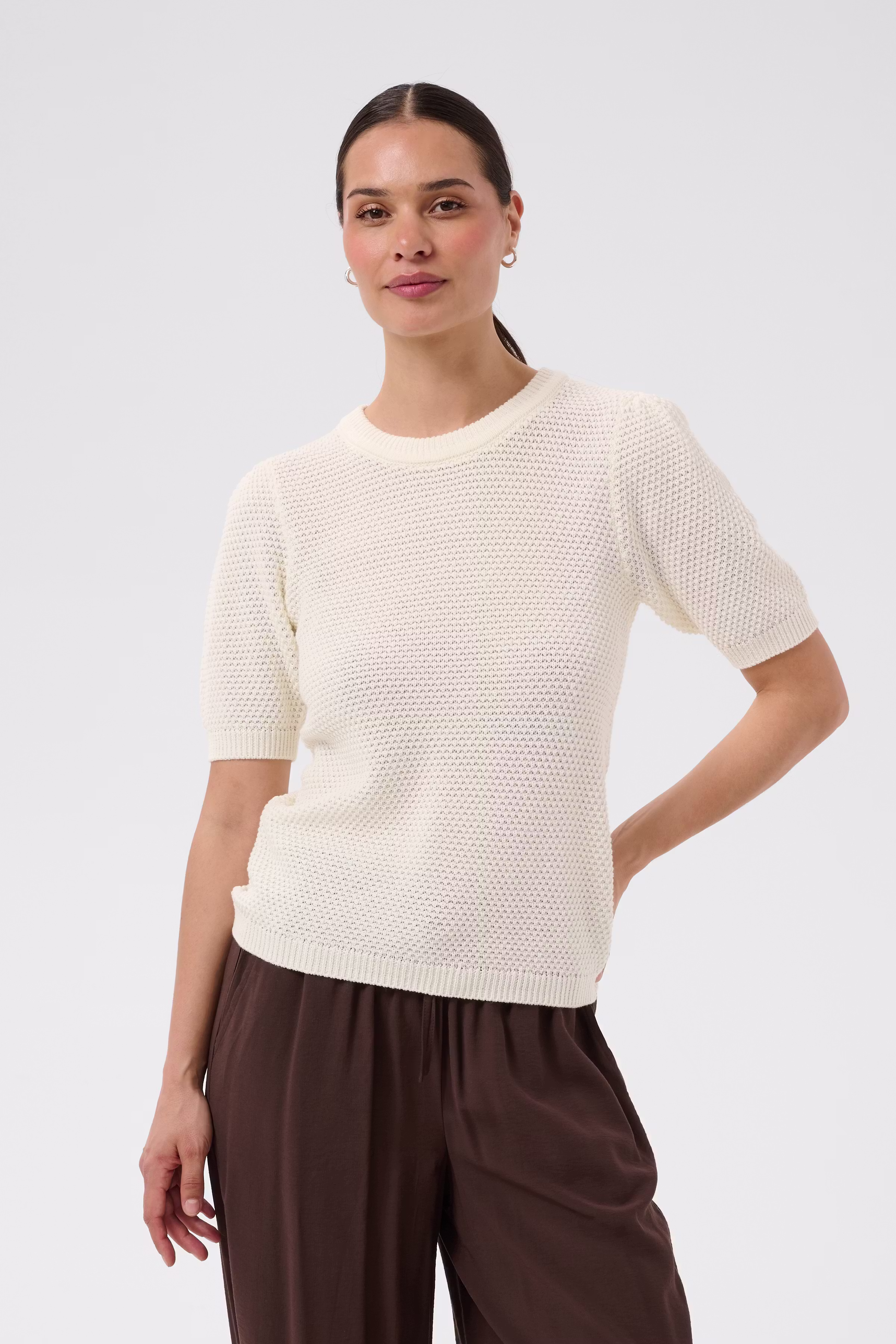 KAvivian Pullover LOOKBOOK FRONT 10511817-110602