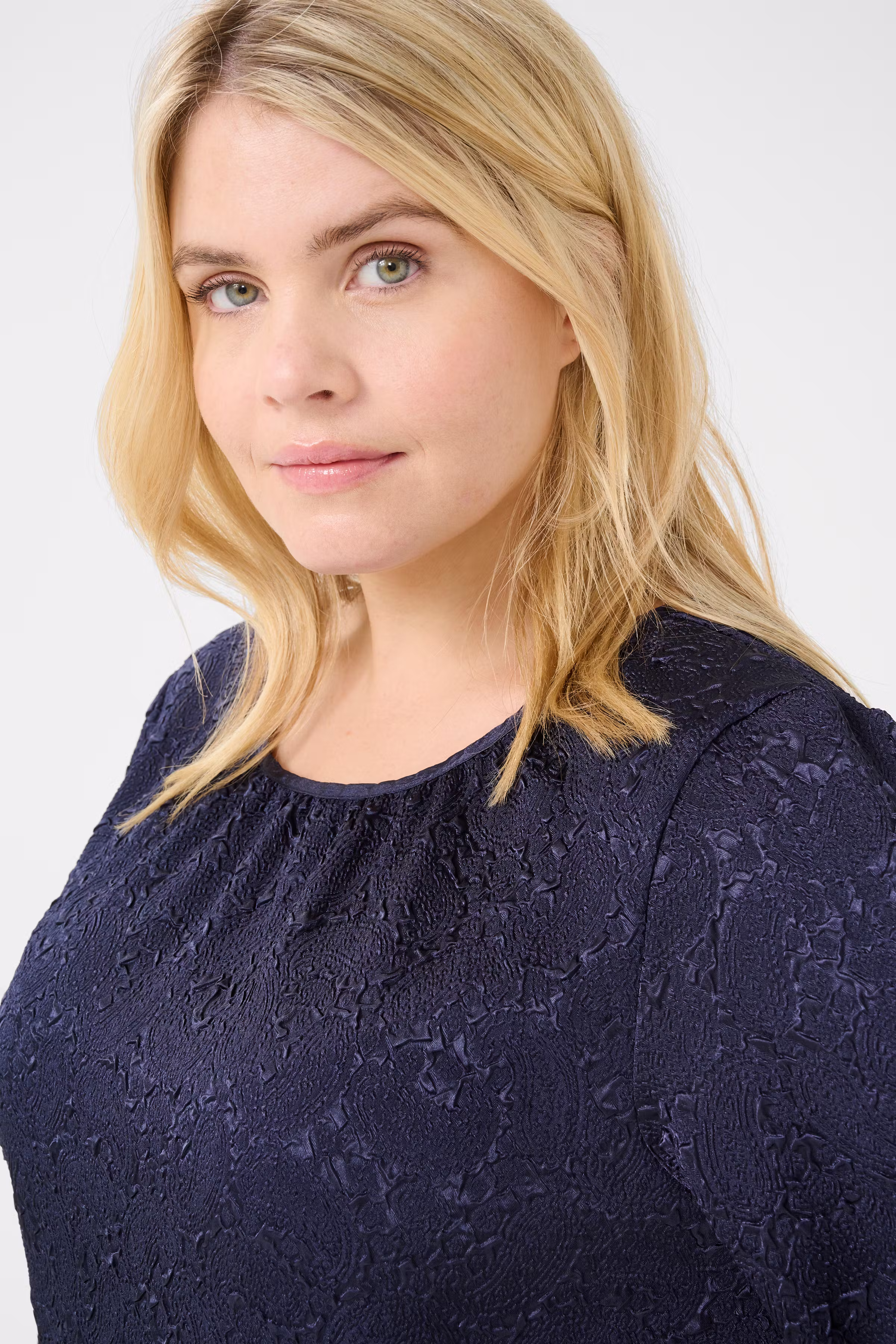 KClaureen Bluse LOOKBOOK DETAIL 10582852-107049