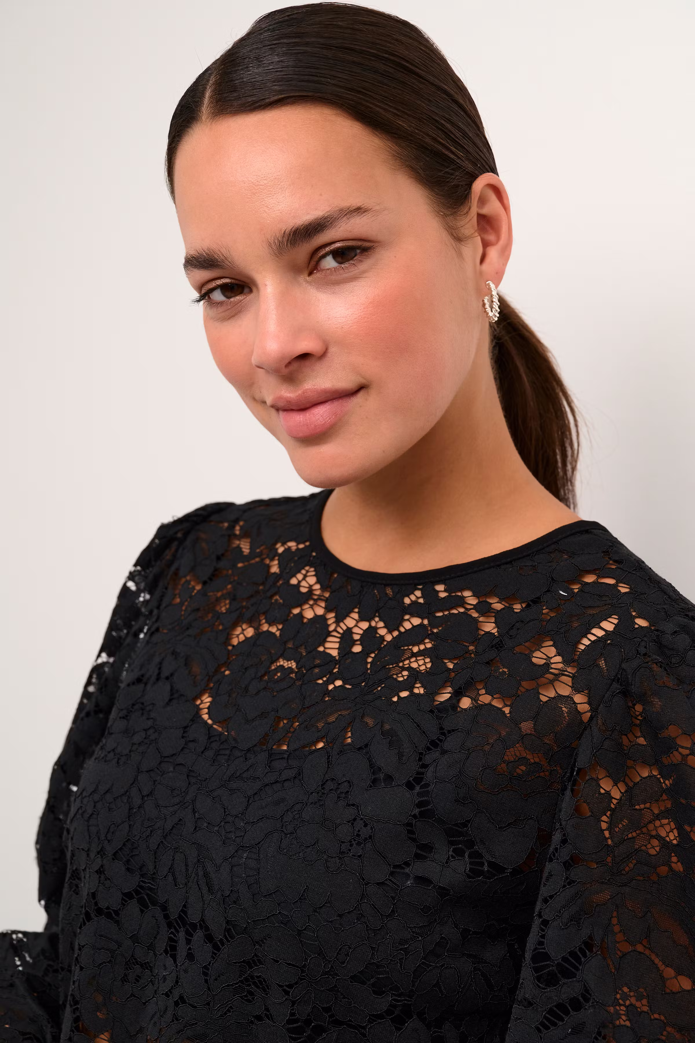 KAnomi Kantenblouse LOOKBOOK DETAIL 10509158-100121