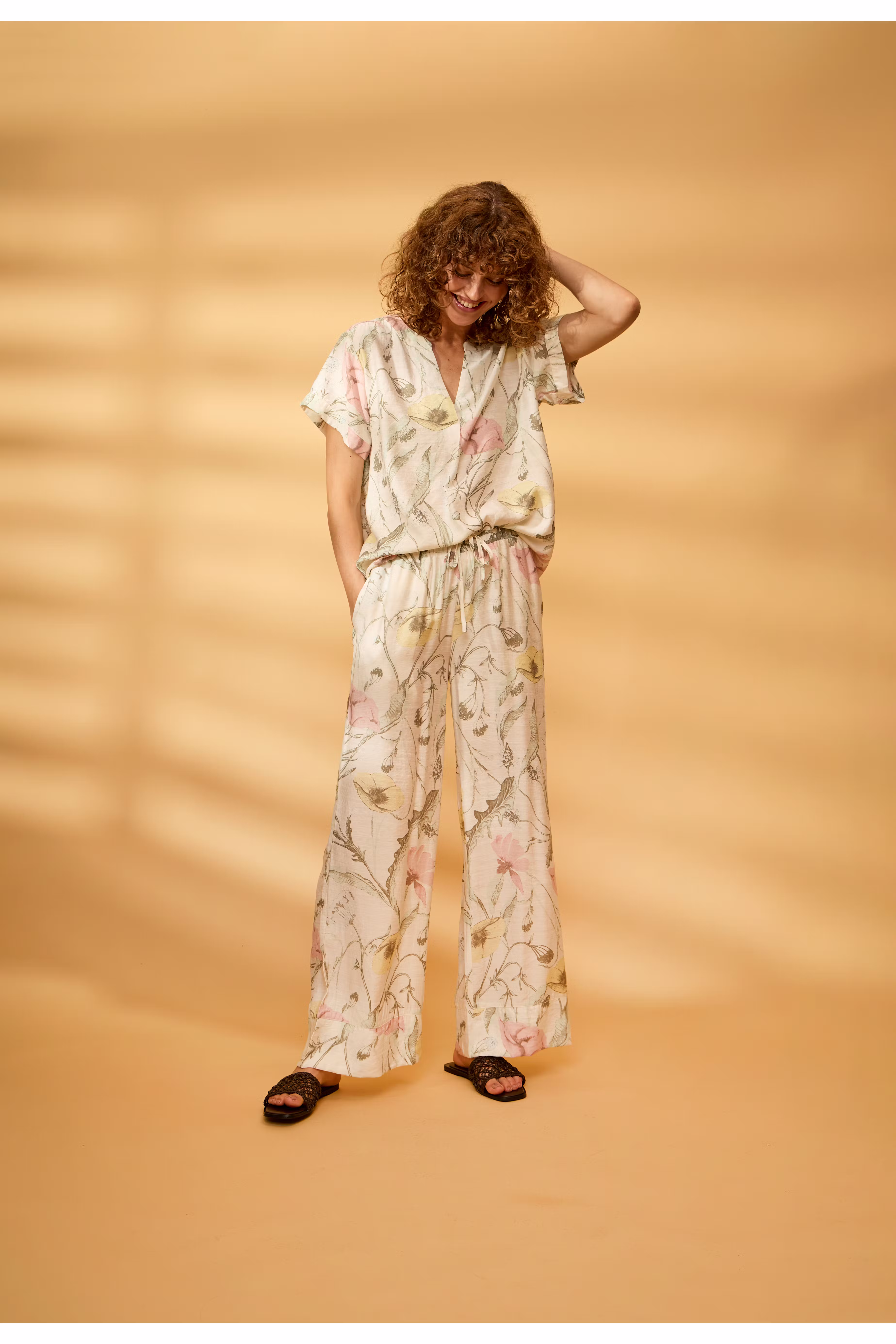 FRARIANA Byxor LOCATION NONE 20617786-900008522