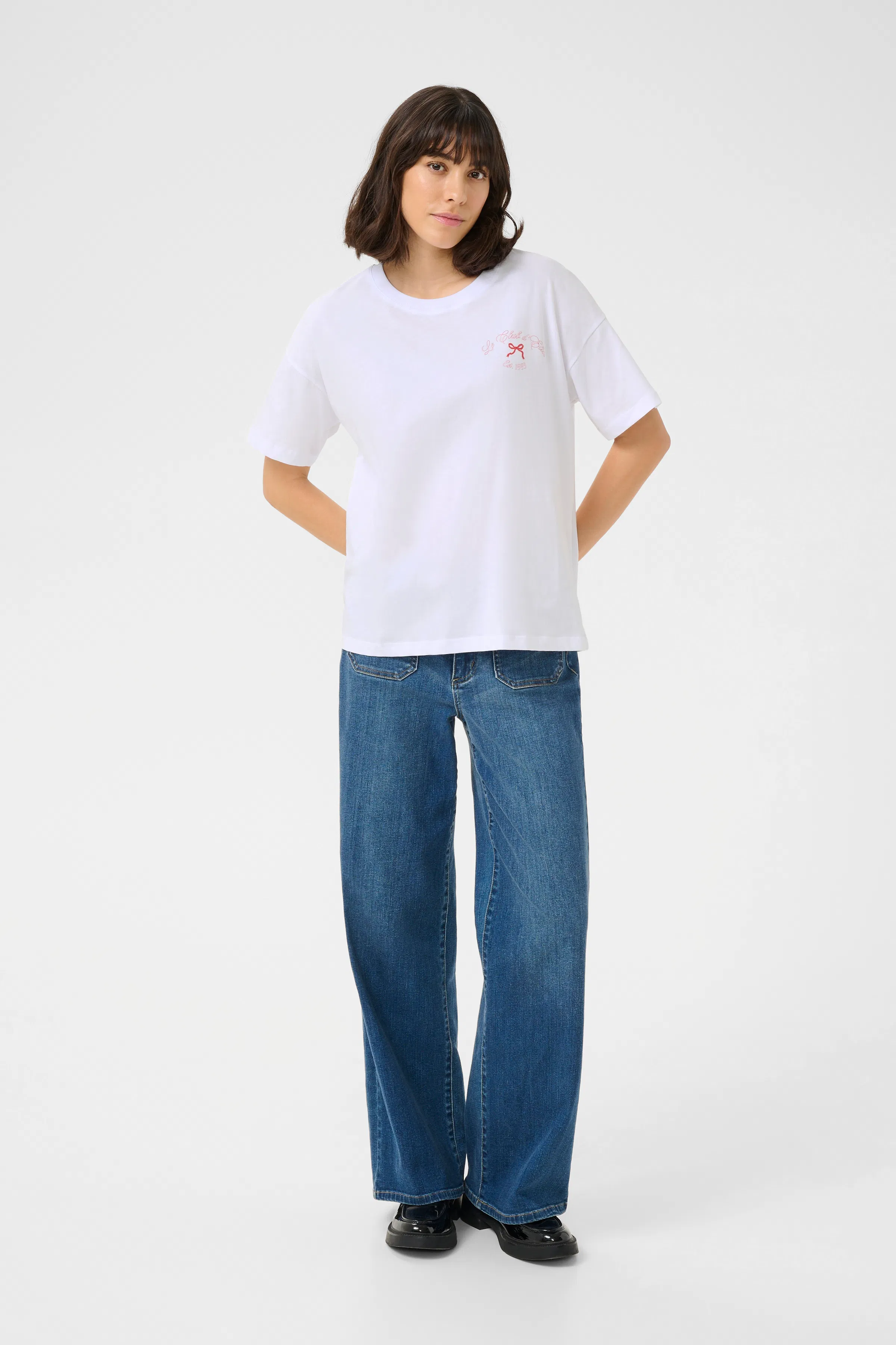 KAjenny T-shirt LOOKBOOK FRONT 10552395-110601