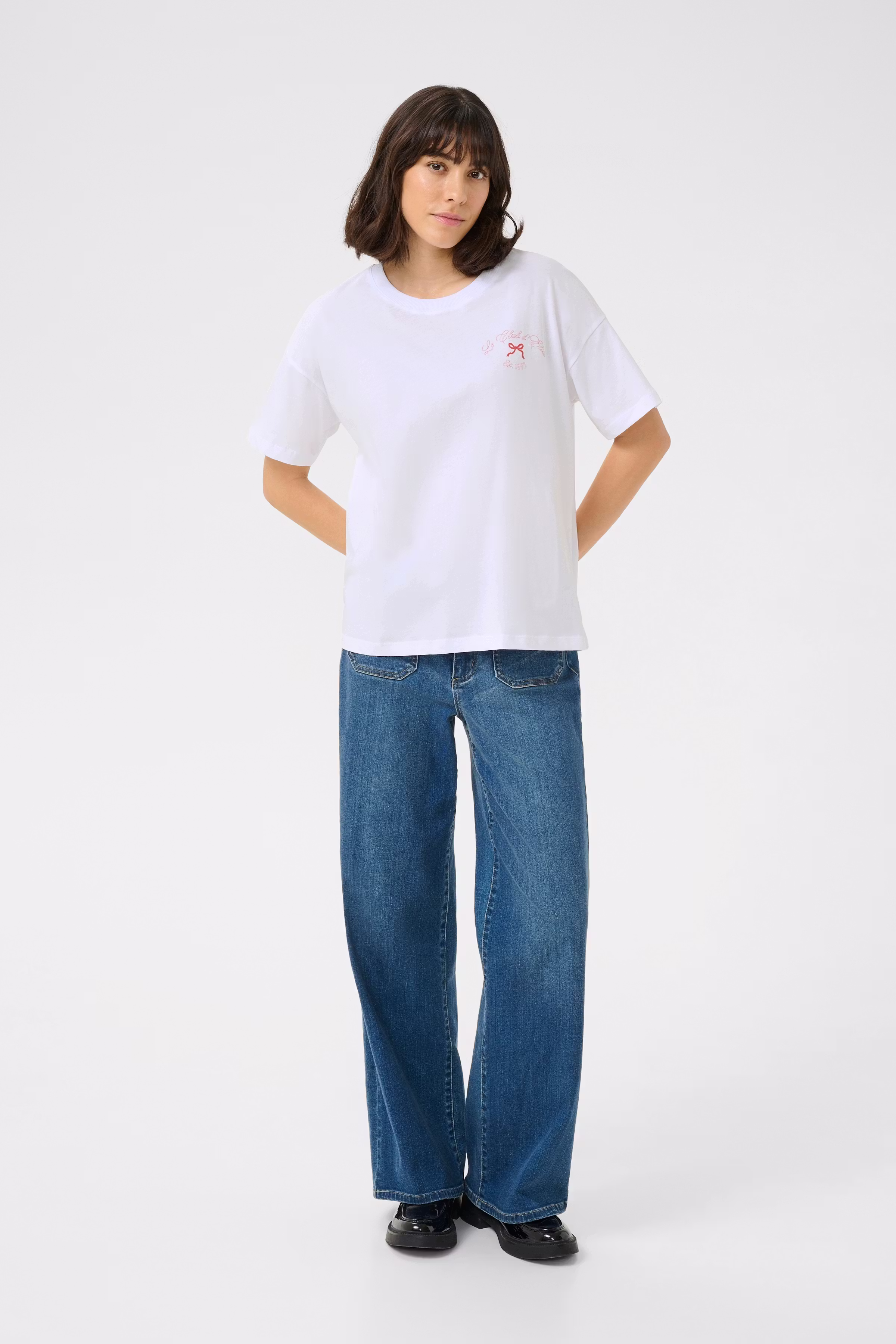 KAjenny T-shirt LOOKBOOK FRONT 10552395-110601