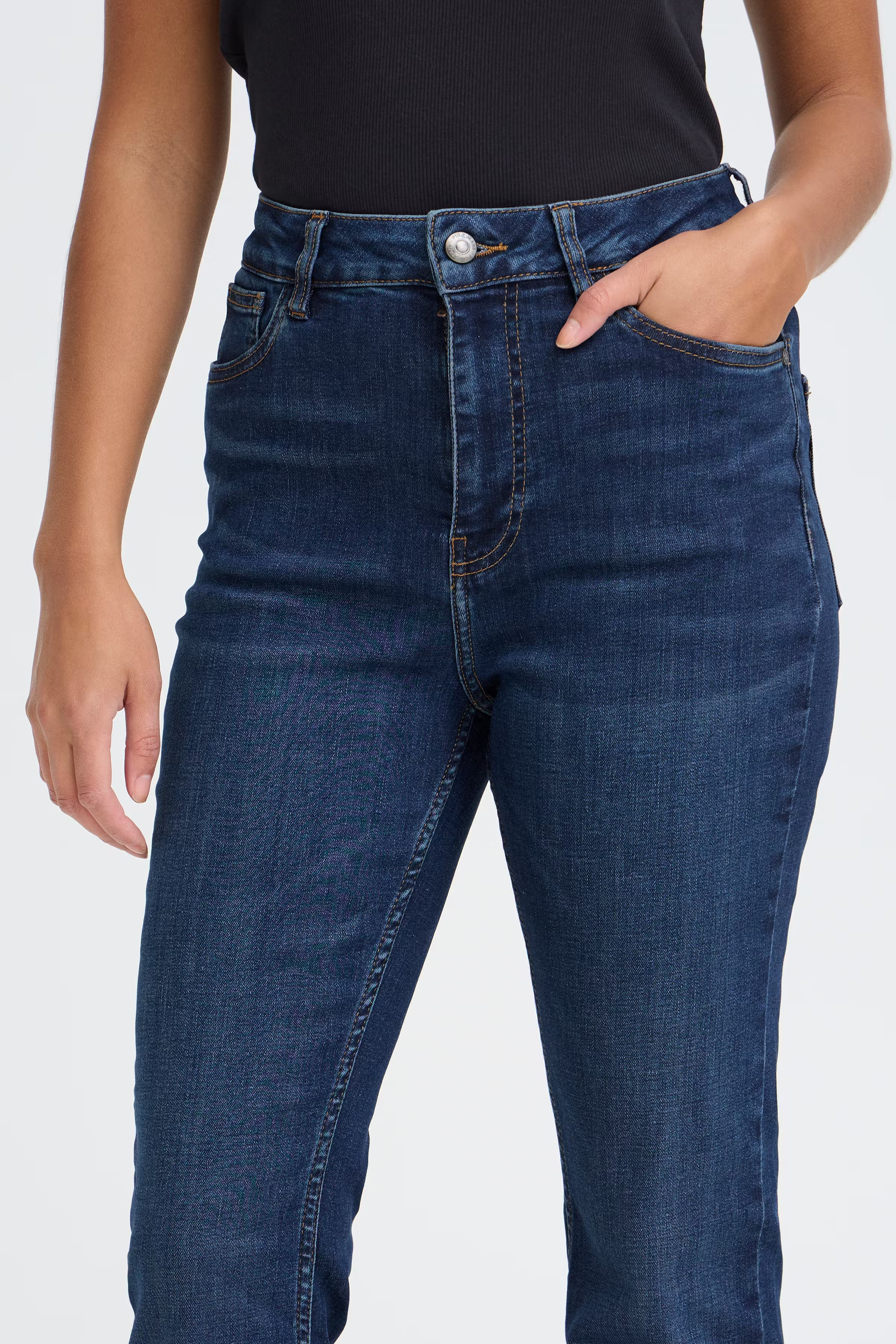 PZBECCA UHW Bootcut Leg LOOKBOOK DETAIL 50207285-200002