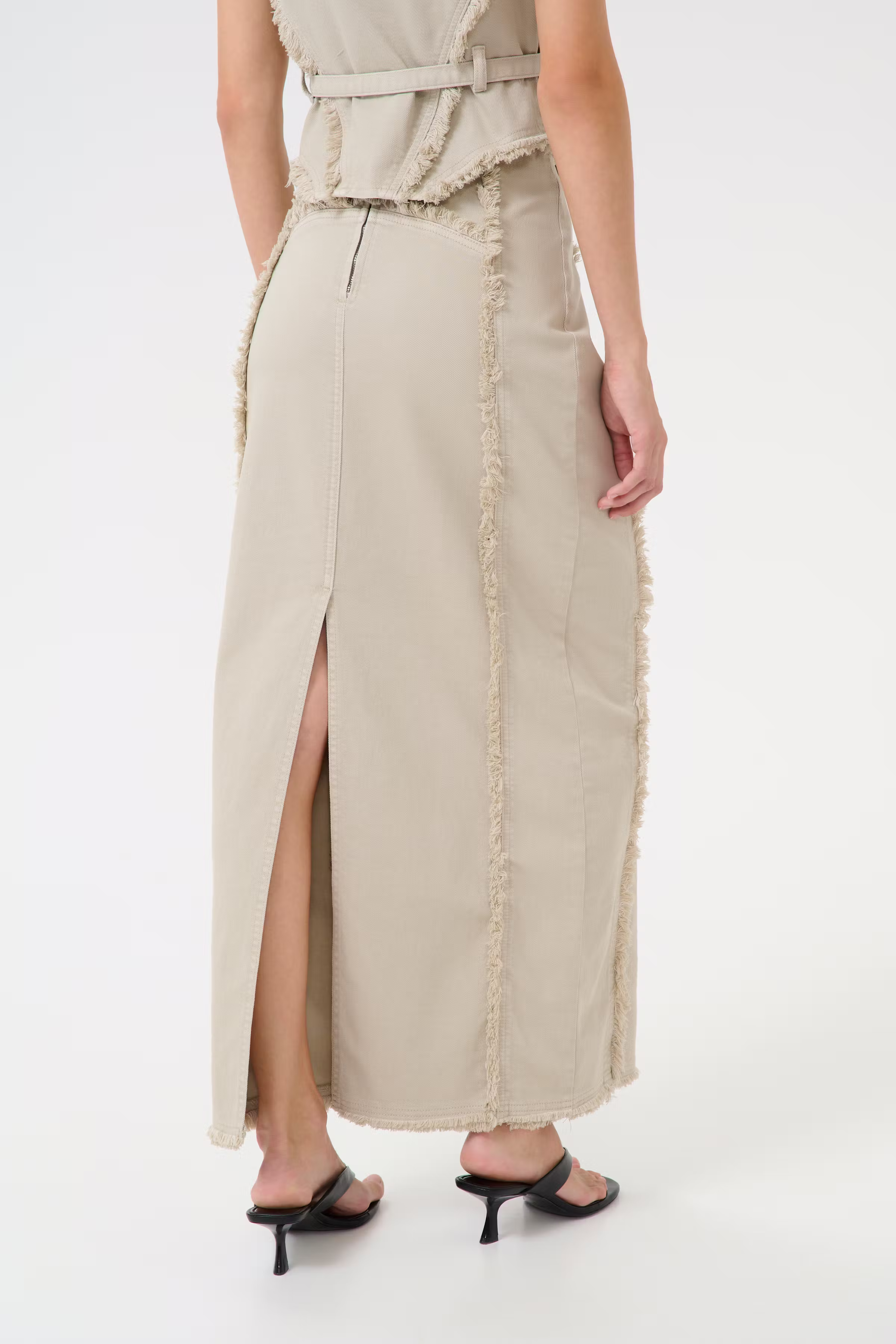 GZcatia Rock LOOKBOOK DETAIL 10910308-107592