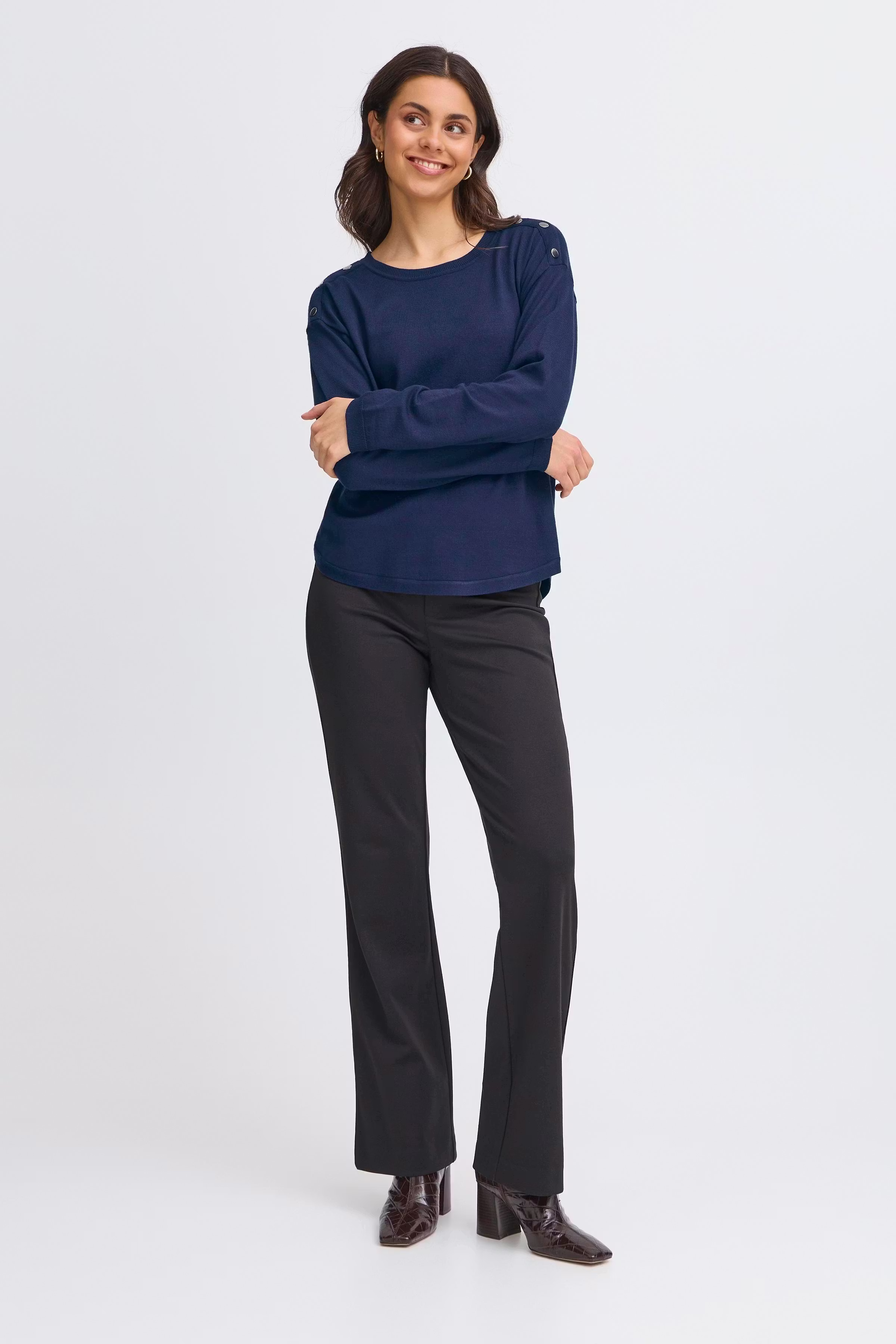 FRZUBASIC Pullover LOOKBOOK FRONT 20614325-193923