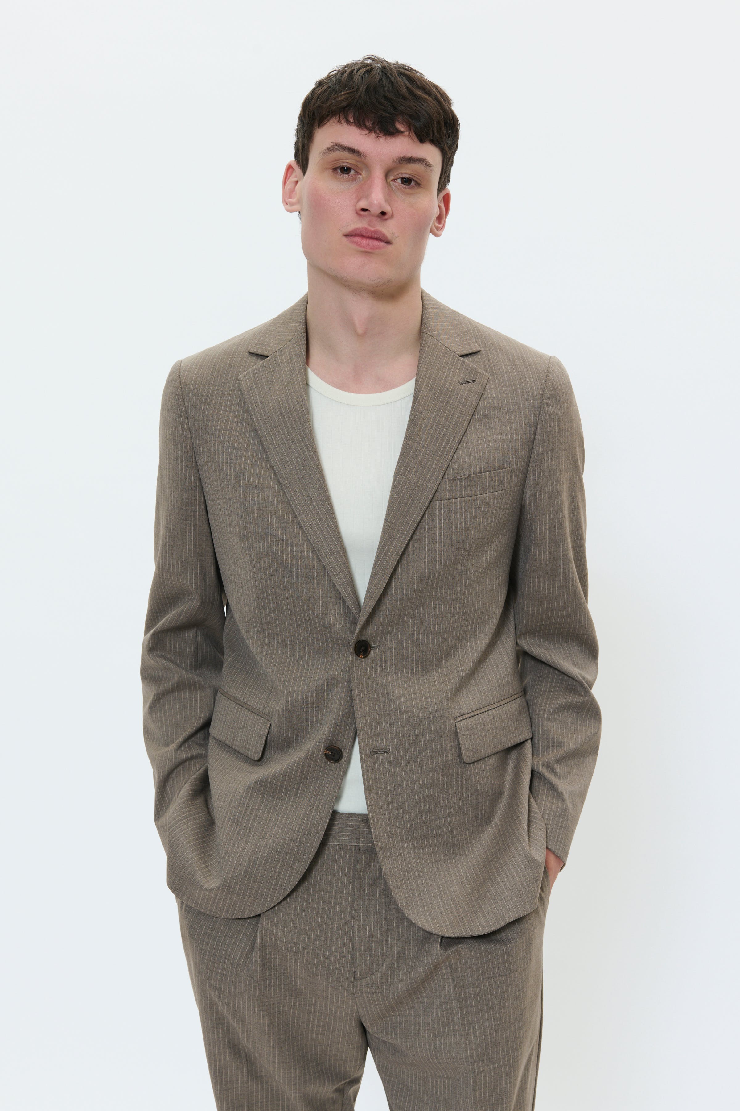 MAgeorge Blazer LOOKBOOK FRONT 30207934-1811121