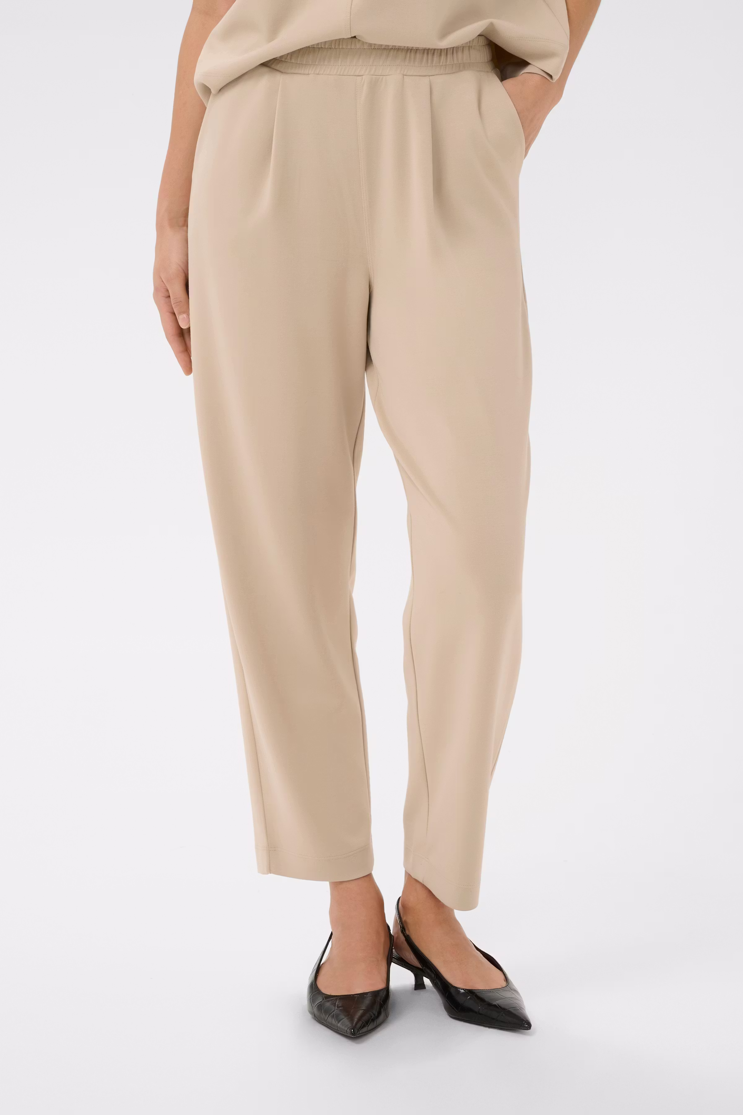 KAannie Hose LOOKBOOK FRONT 10511588-151305