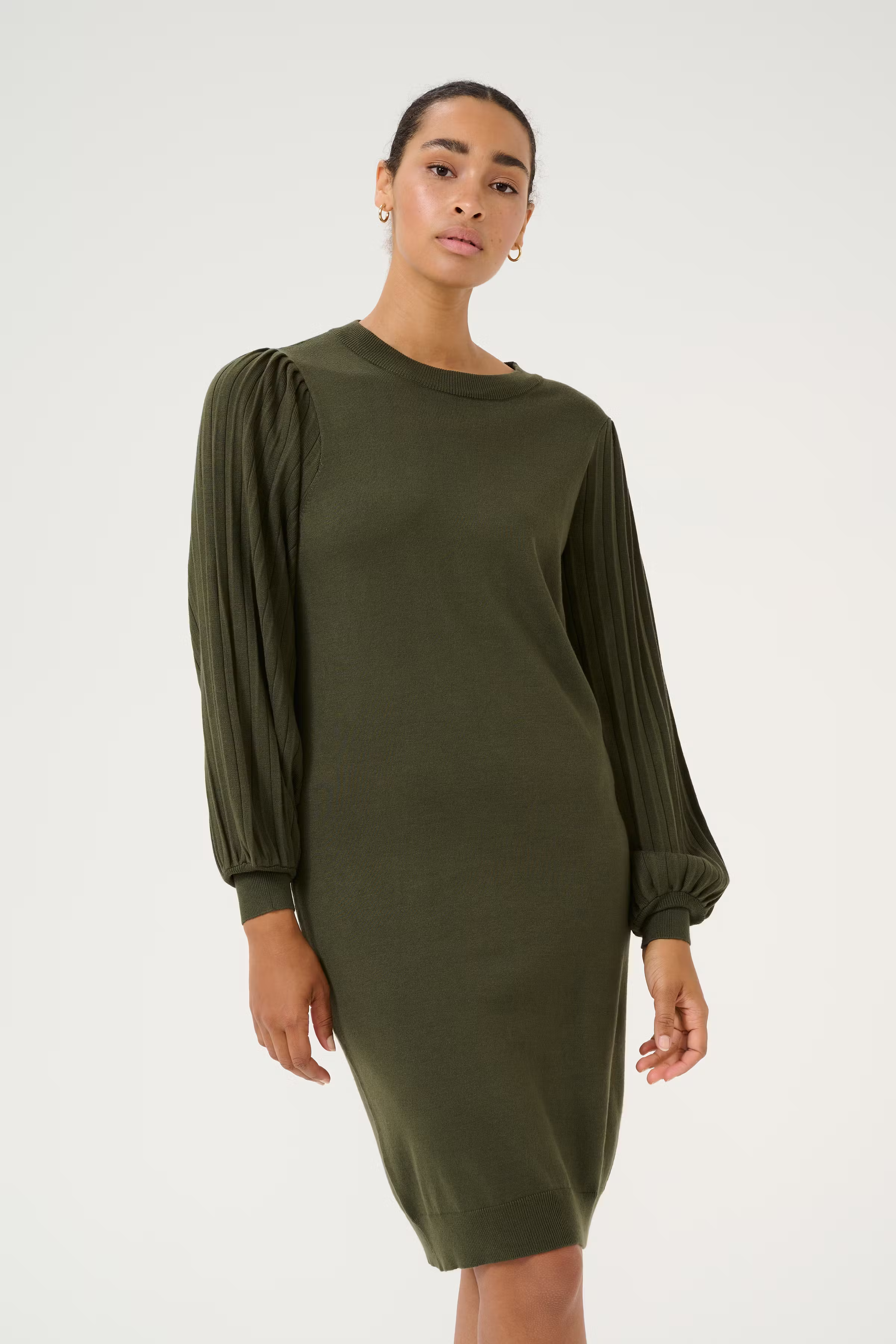 KAjessica Dress LOOKBOOK FRONT 10509241-190414