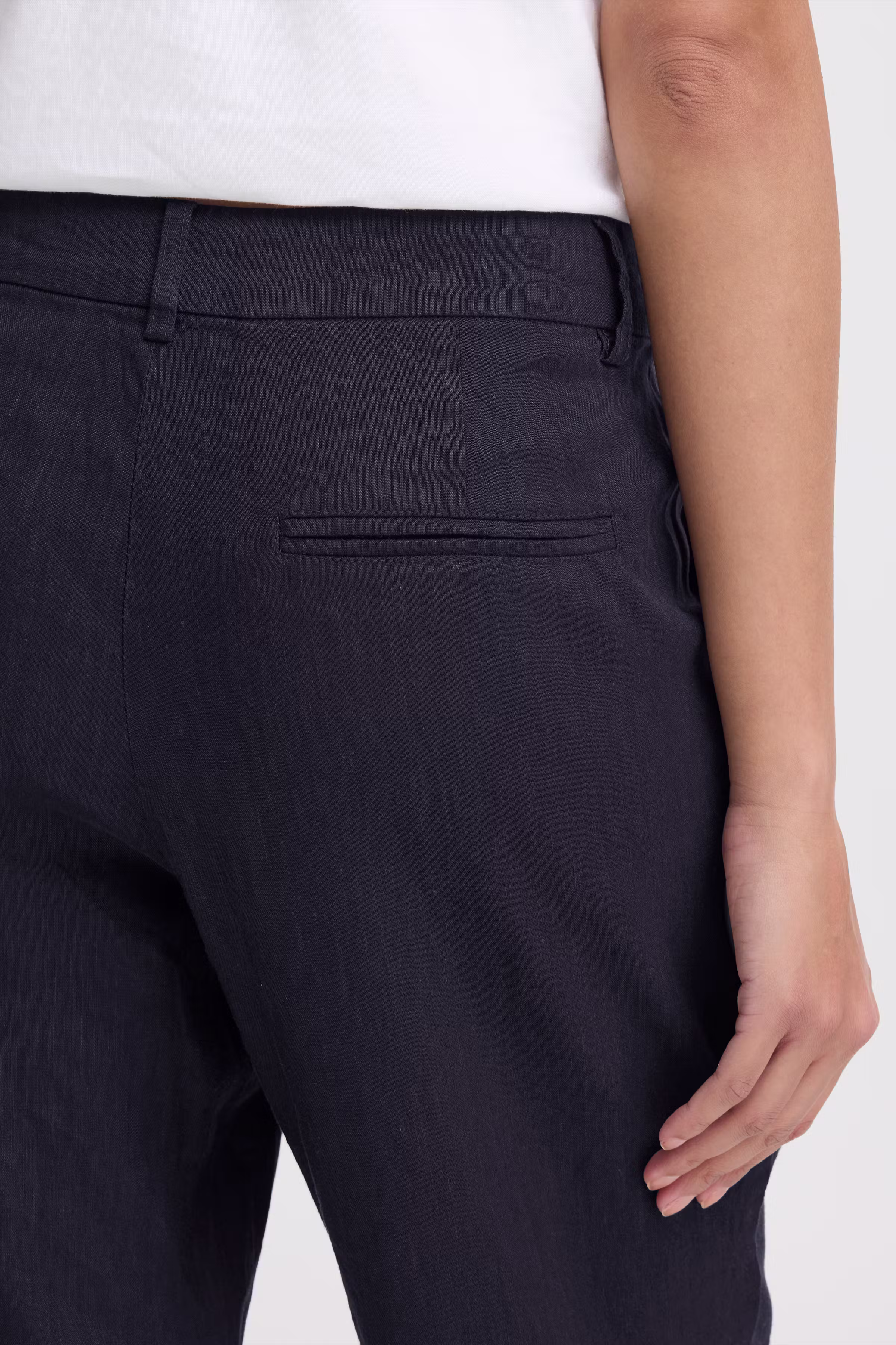 PZLUCA Bukser LOOKBOOK DETAIL 50210434-194020