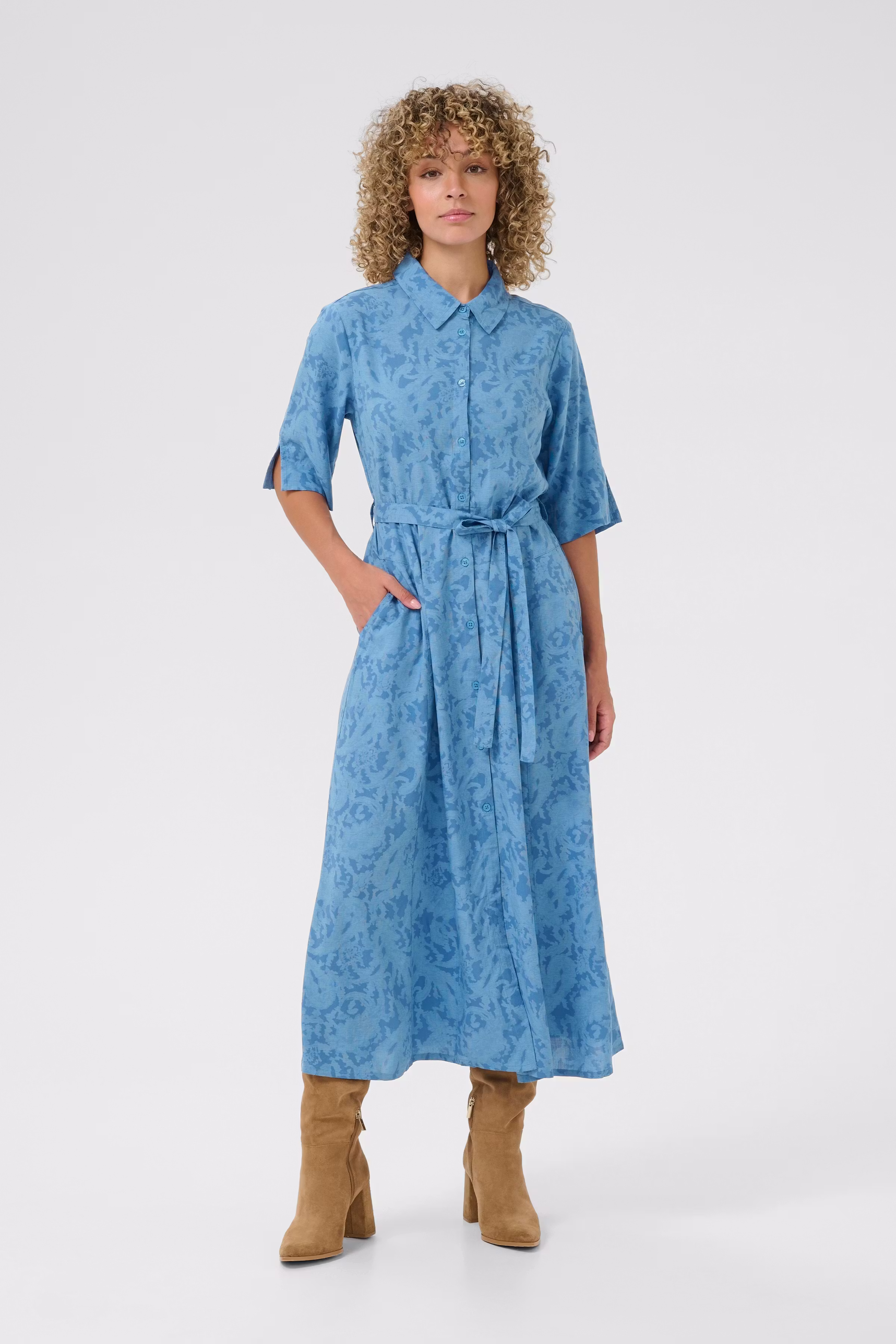 CRTiah Klänning LOOKBOOK FRONT 10612393-107197