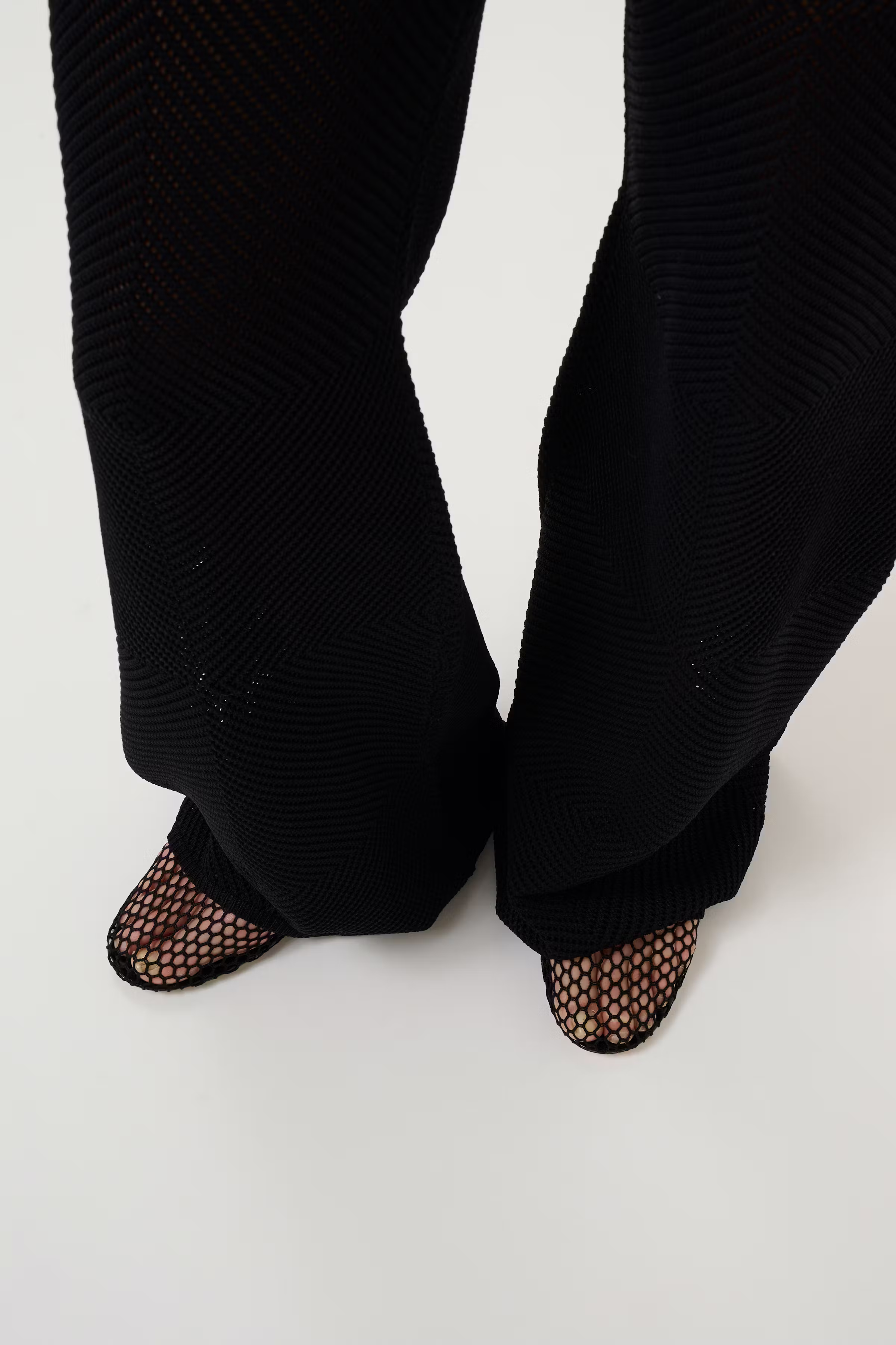 KBUpala Short-sleeved knit sweater LOOKBOOK DETAIL 10105419-194008