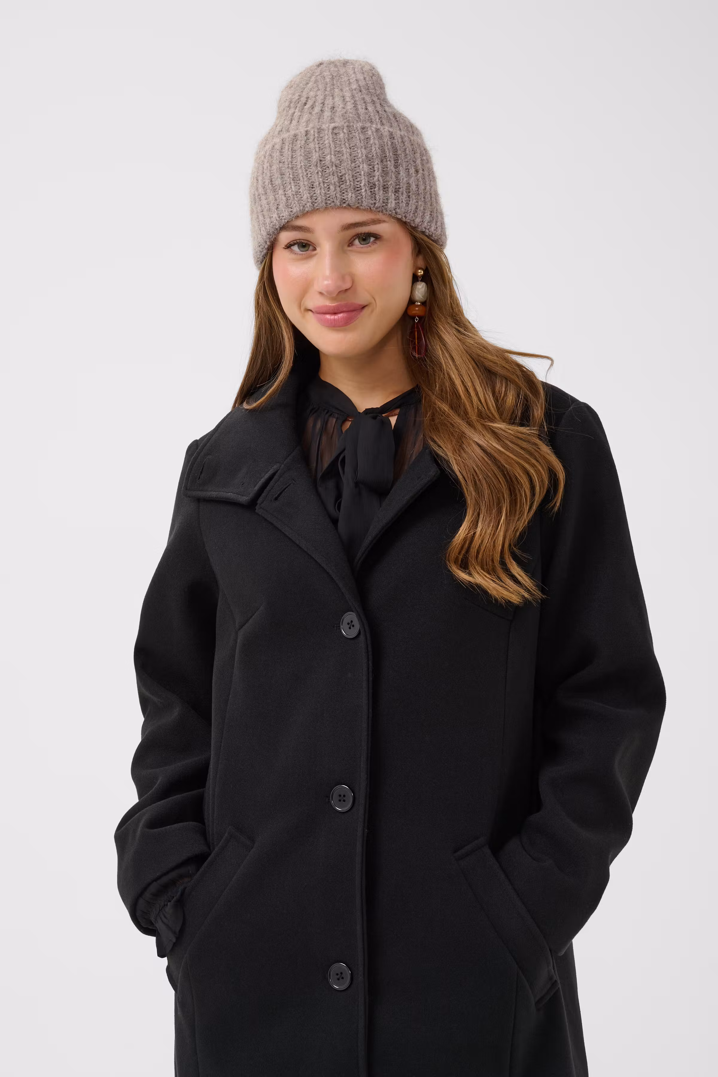 CRMannie Hat LOOKBOOK FRONT 10616063-109313