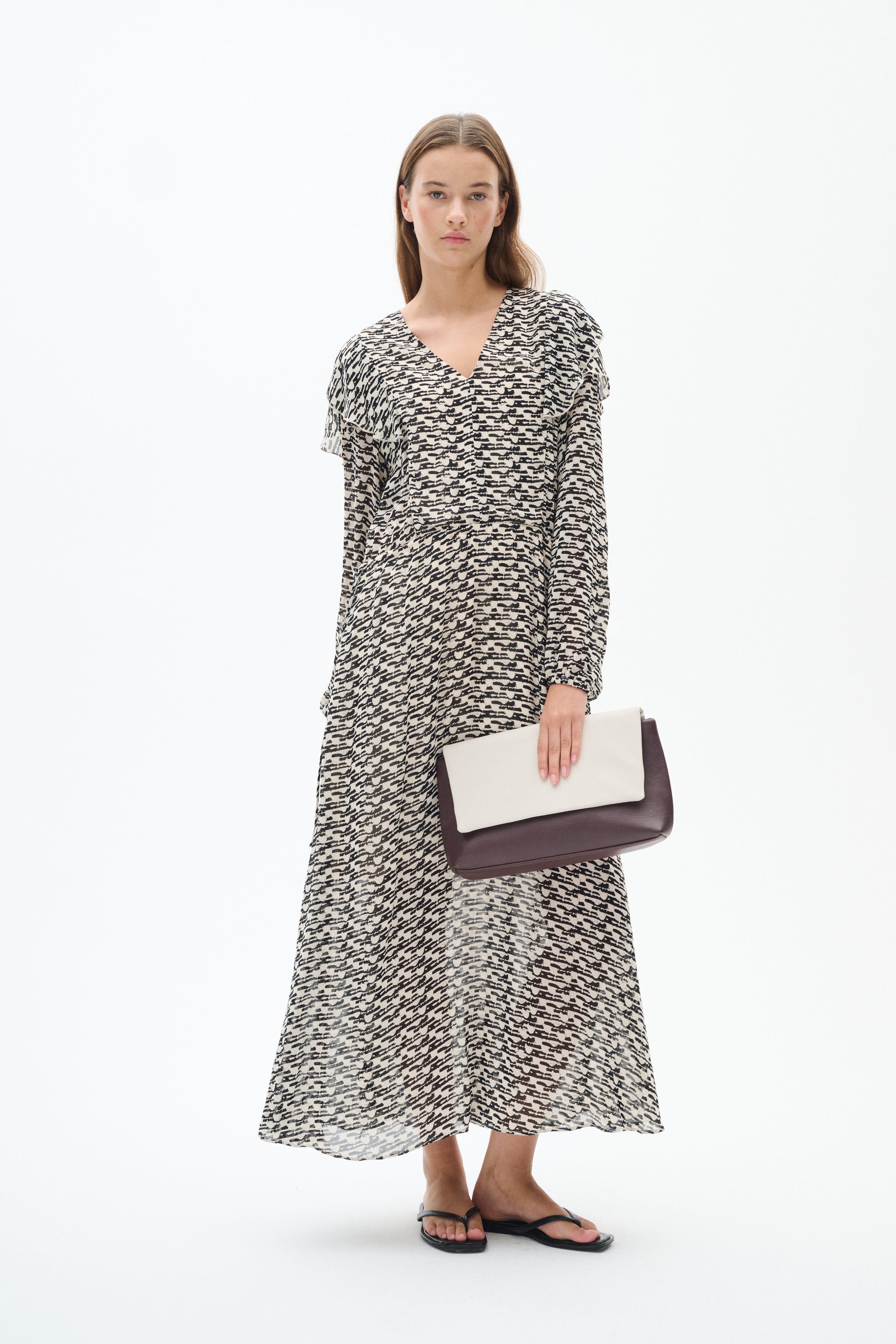 CessieIW Dress LOOKBOOK FRONT 30110249-303575