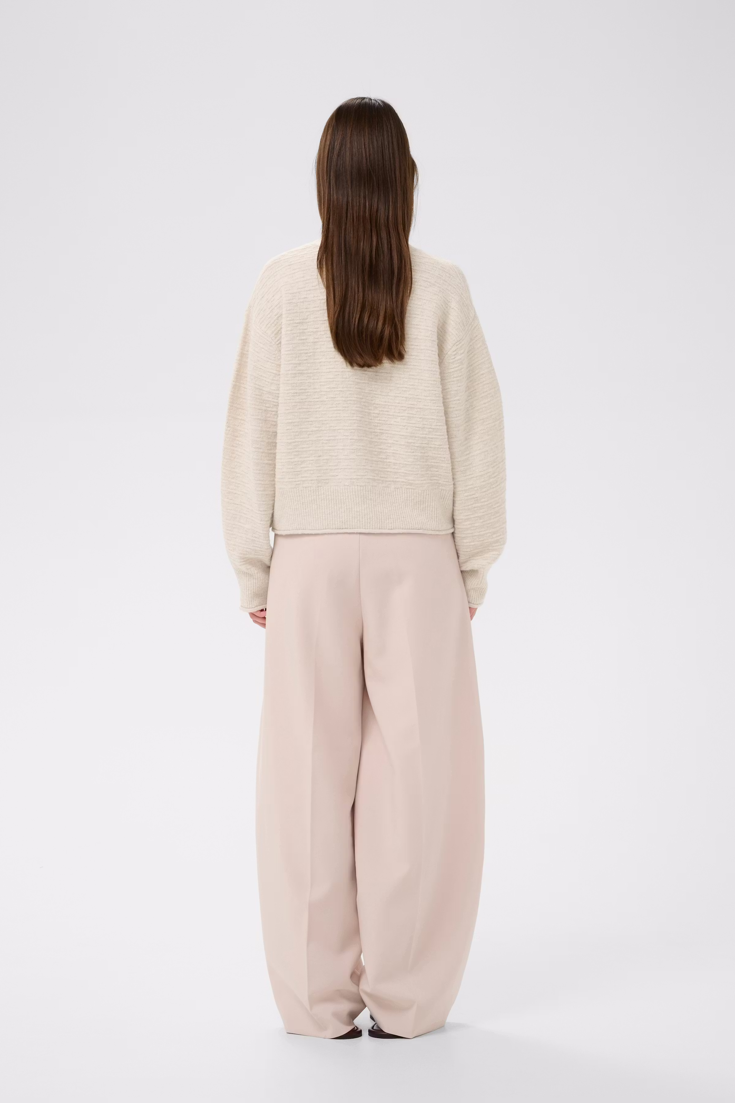 MABELIW Cardigan LOOKBOOK BACK 30112393-300597