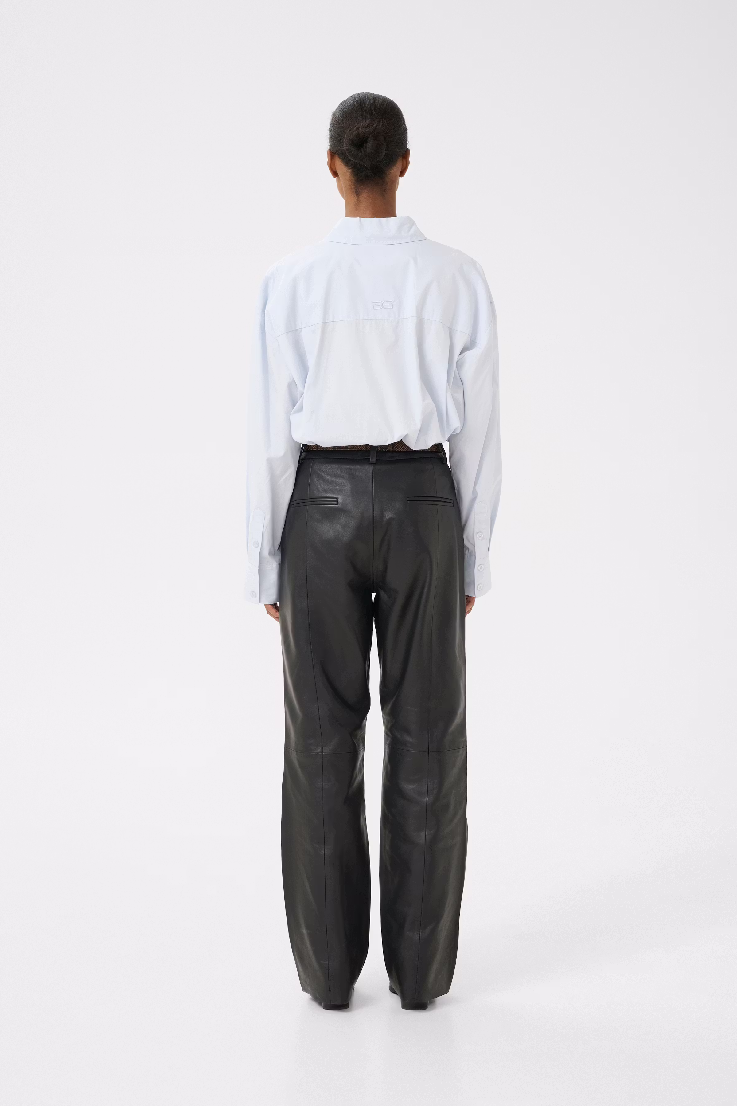 NoelleGZ Shirt LOOKBOOK BACK 10909337-144110