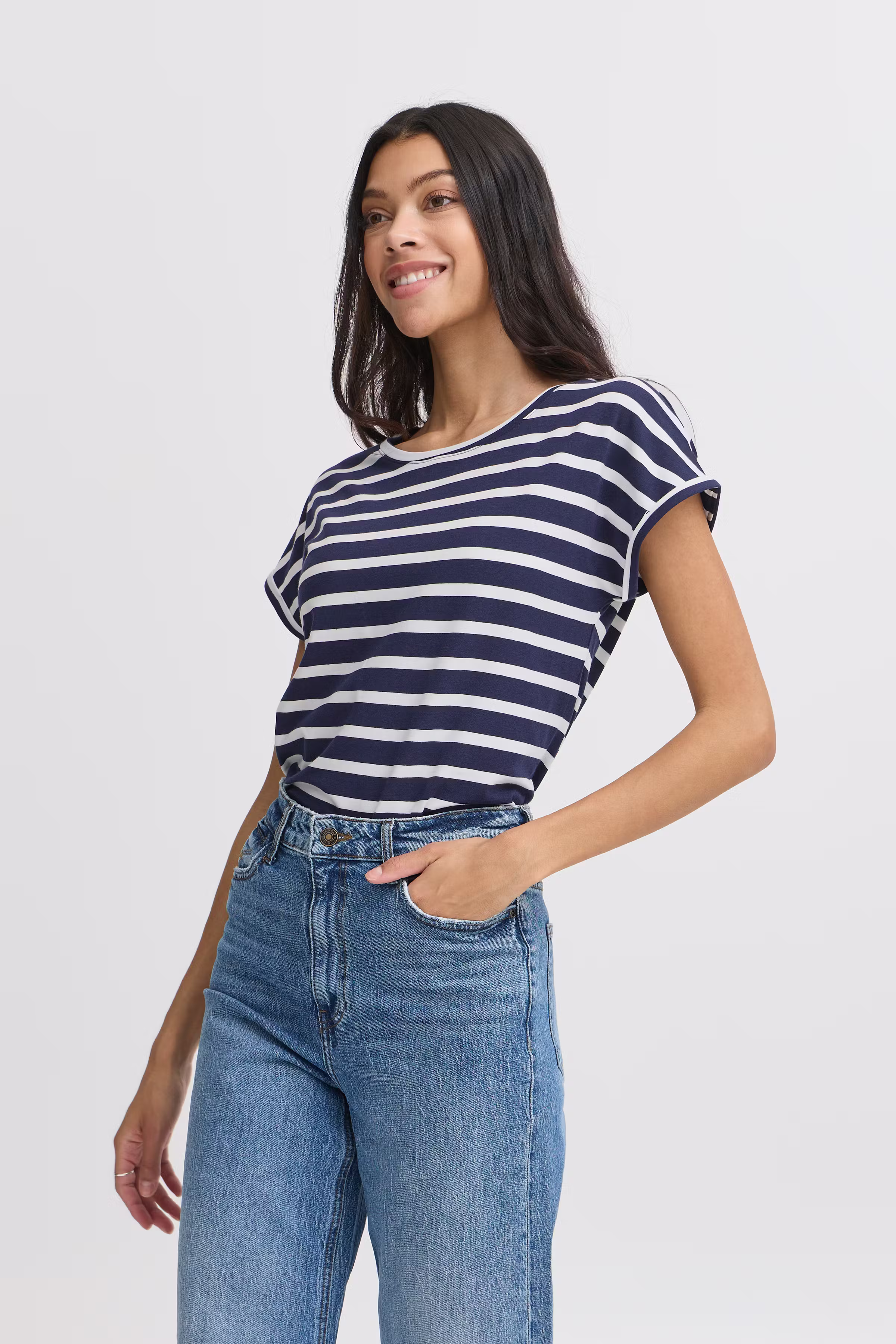 BYPAMILA T-shirt LOOKBOOK FRONT 20809561-200457