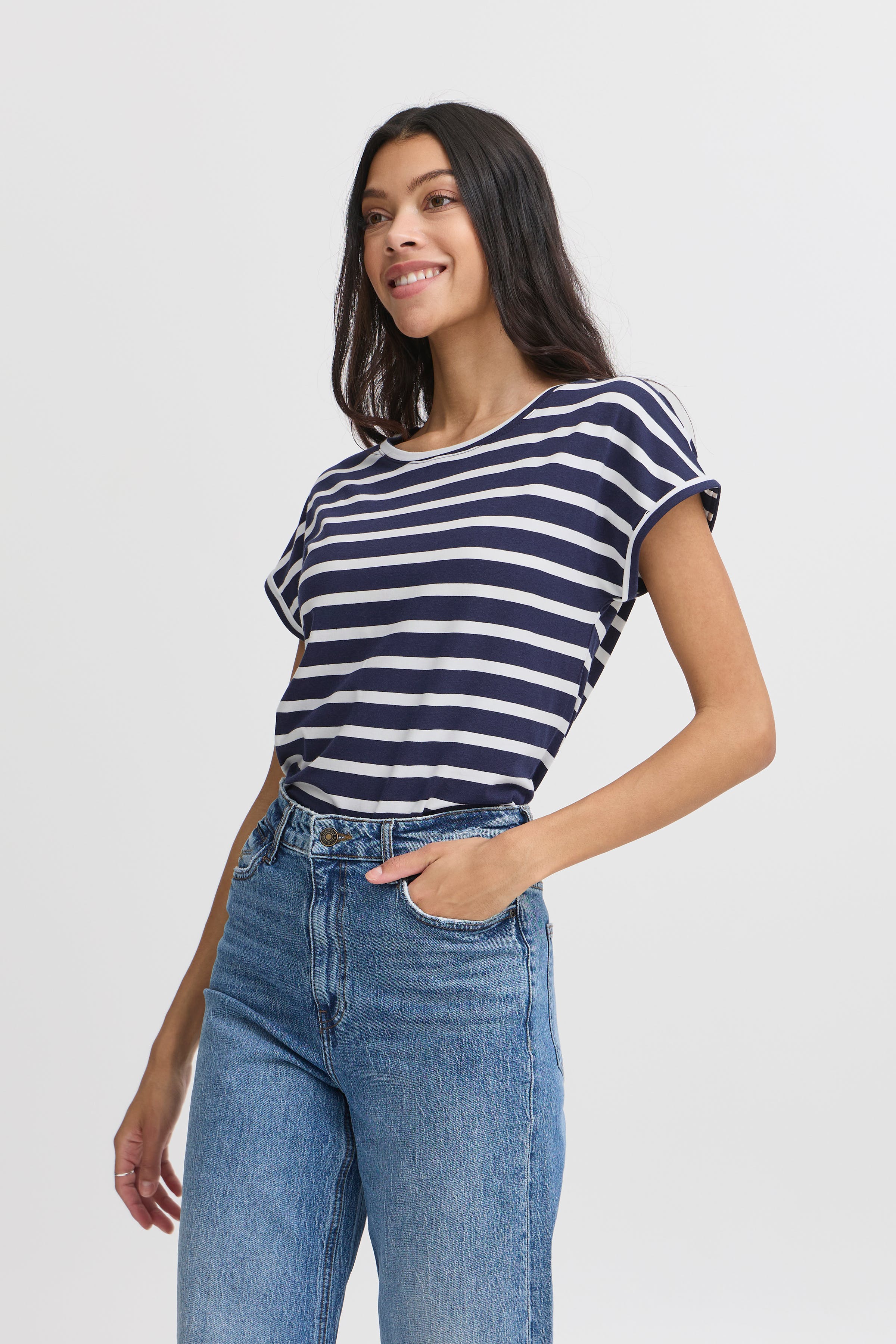 BYPAMILA T-shirt LOOKBOOK FRONT 20809561-200457