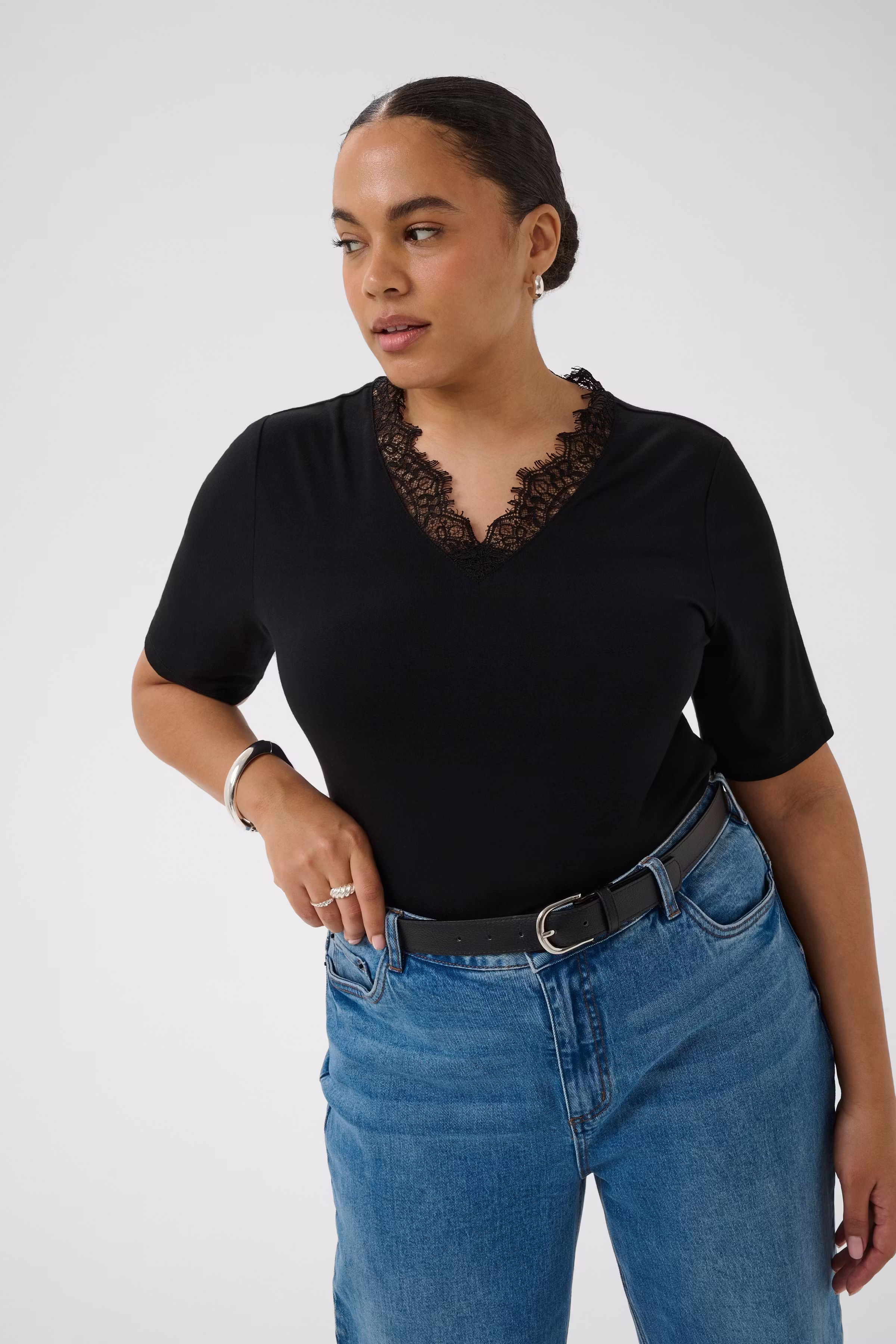 KCcarli T-shirt LOOKBOOK DETAIL 10584485-100121