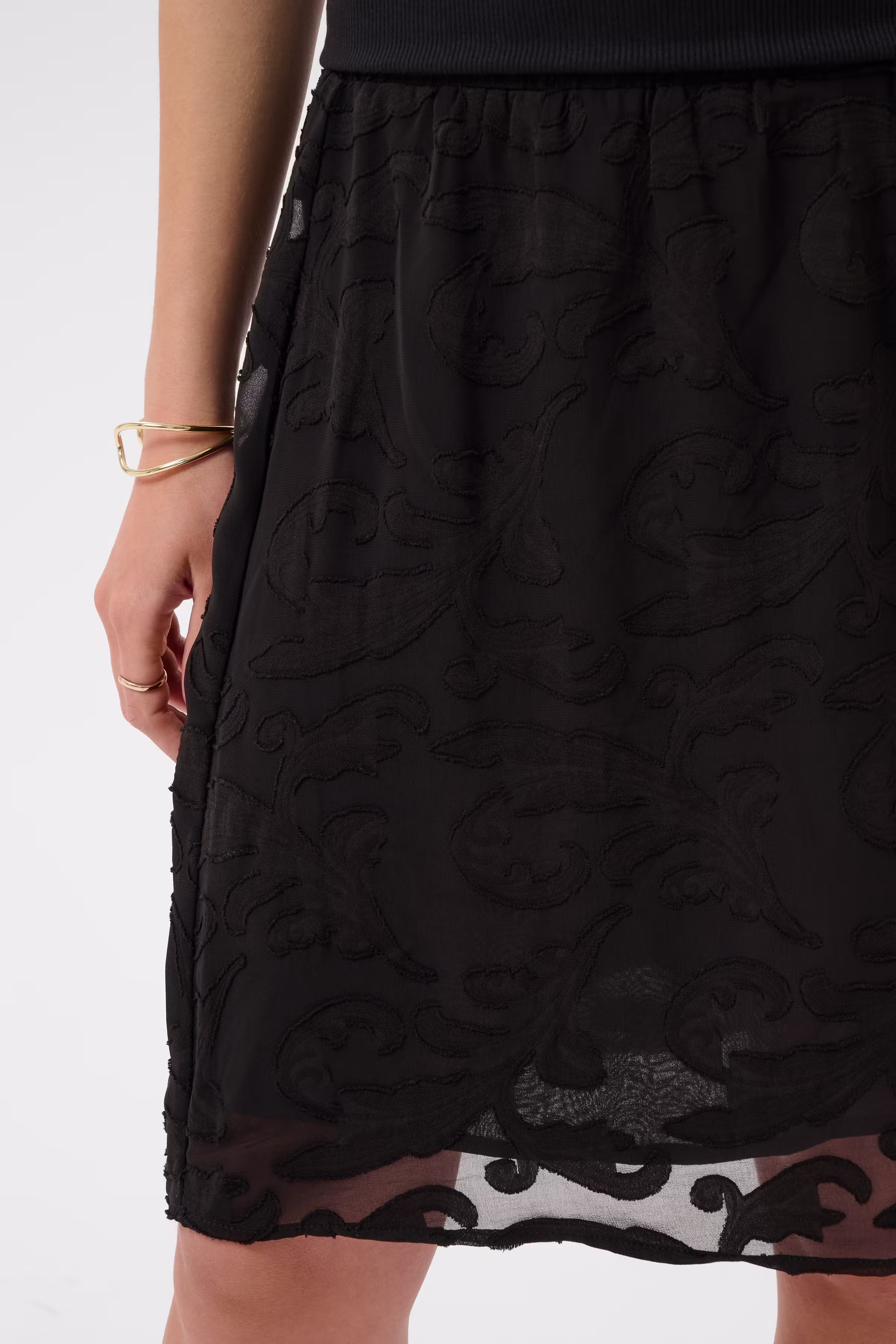 CRMisandra Rock LOOKBOOK DETAIL 10615808-100120