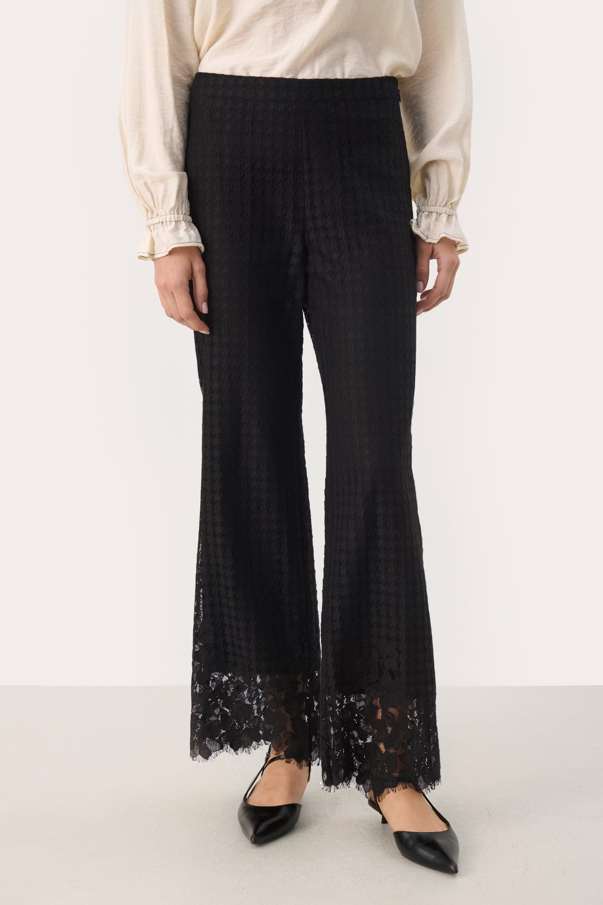 DeviaPW Trousers LOOKBOOK FRONT 30309152-194008