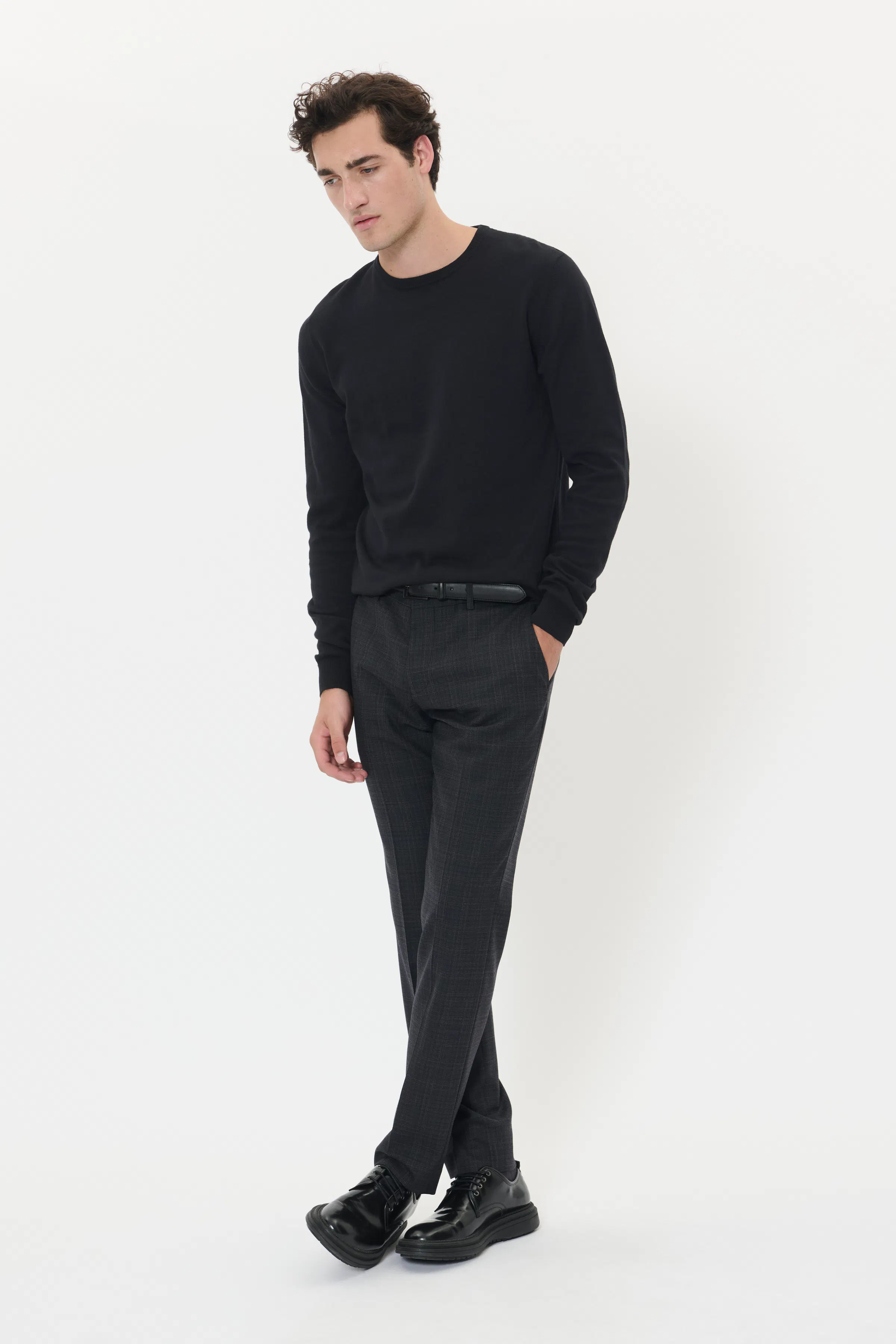 MAJones Pullover LOOKBOOK FRONT 30206425-300275