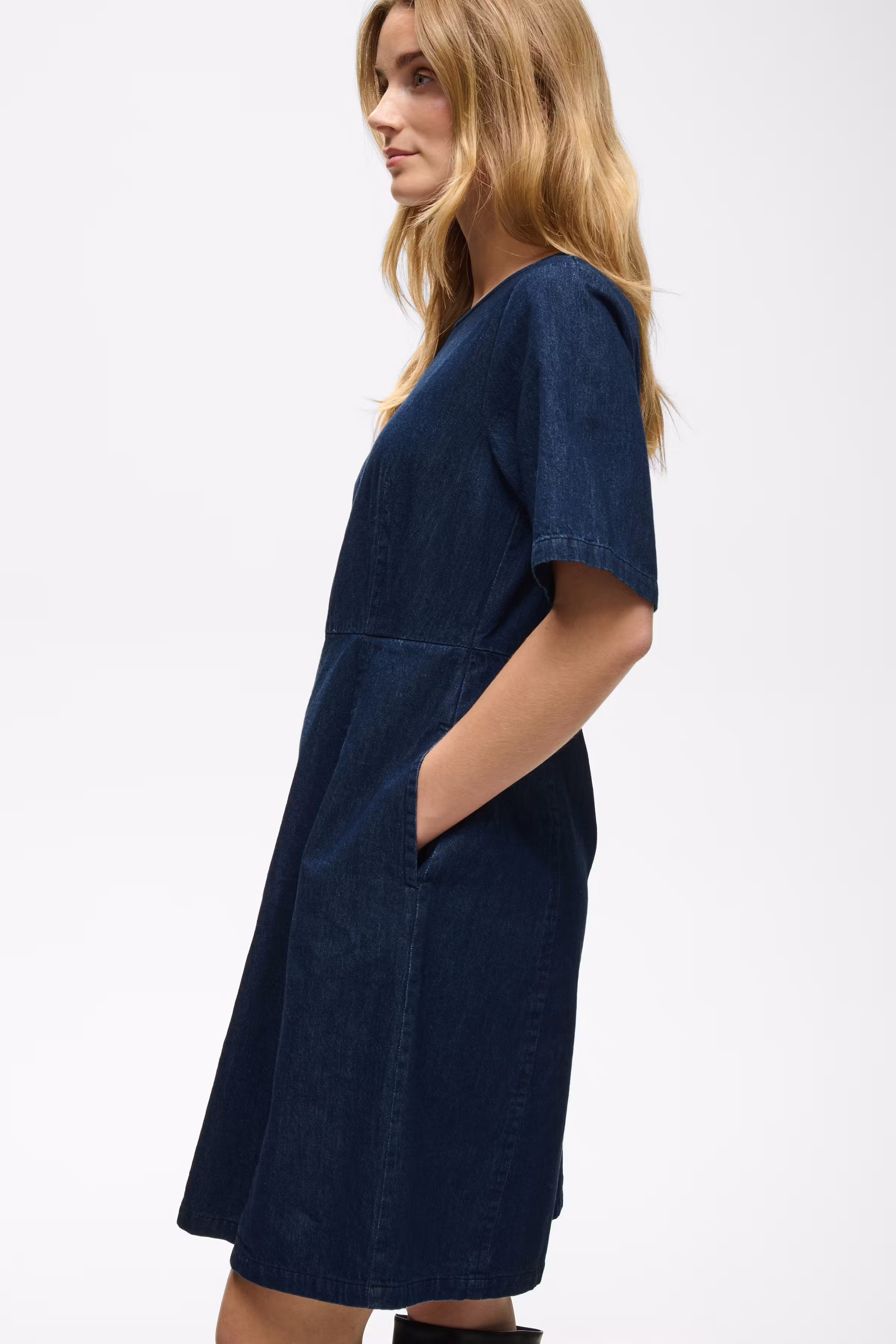 CarreraPW Kjole LOOKBOOK DETAIL 30310753-300158