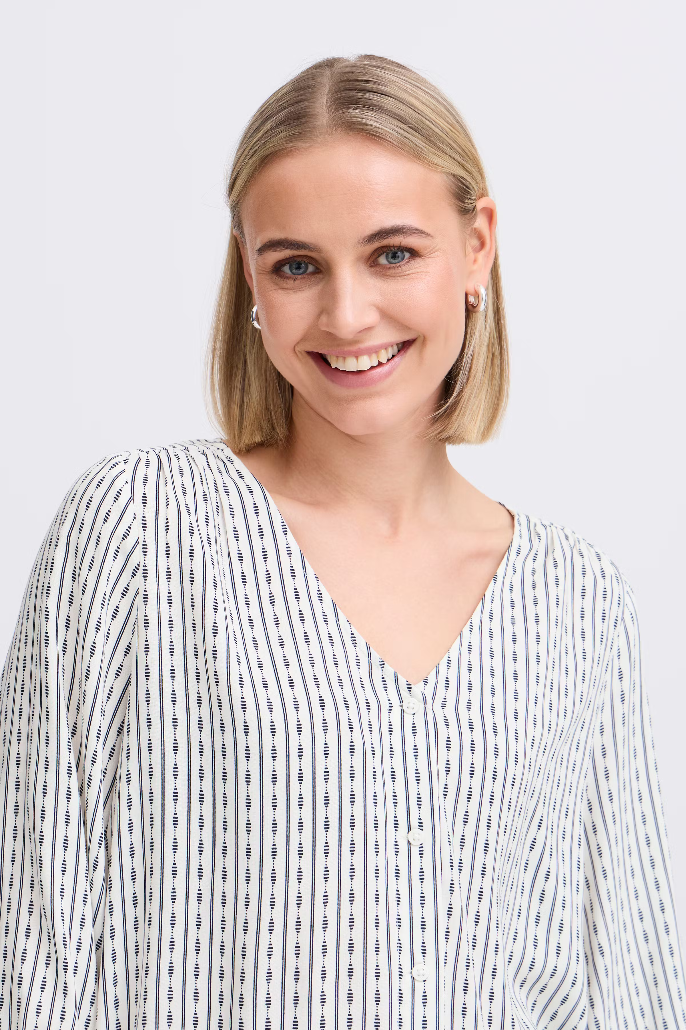 FRMERLE Skjorte LOOKBOOK DETAIL 20615395-204456