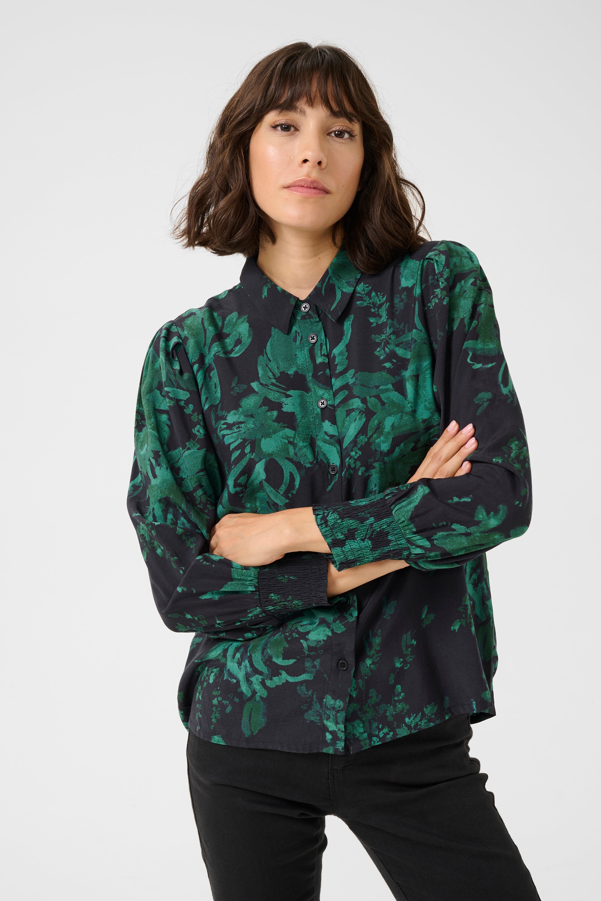 KAisa Shirt LOOKBOOK FRONT 10509793-106561