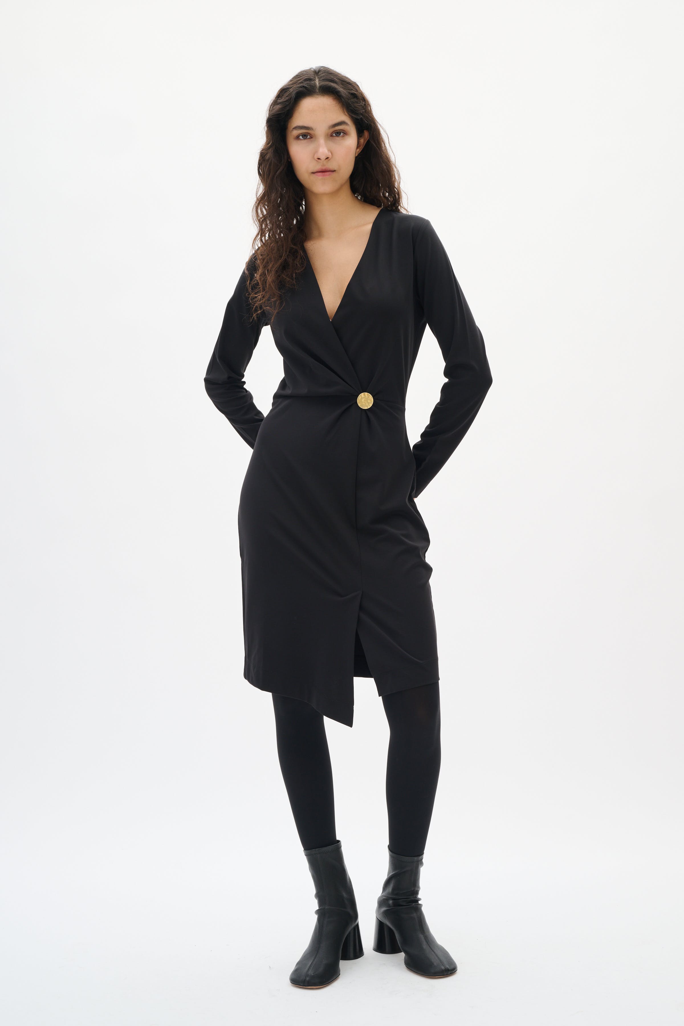 KASEYIW Kjole LOOKBOOK FRONT 30112119-194008
