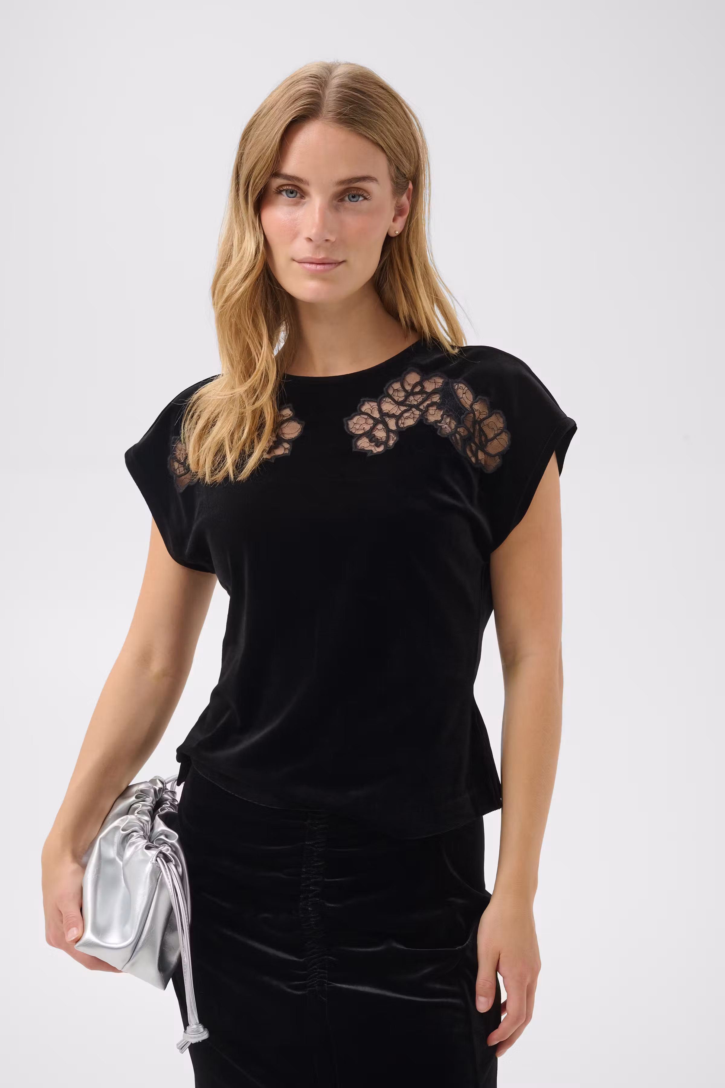 DristiPW Blouse LOOKBOOK DETAIL 30311104-194008