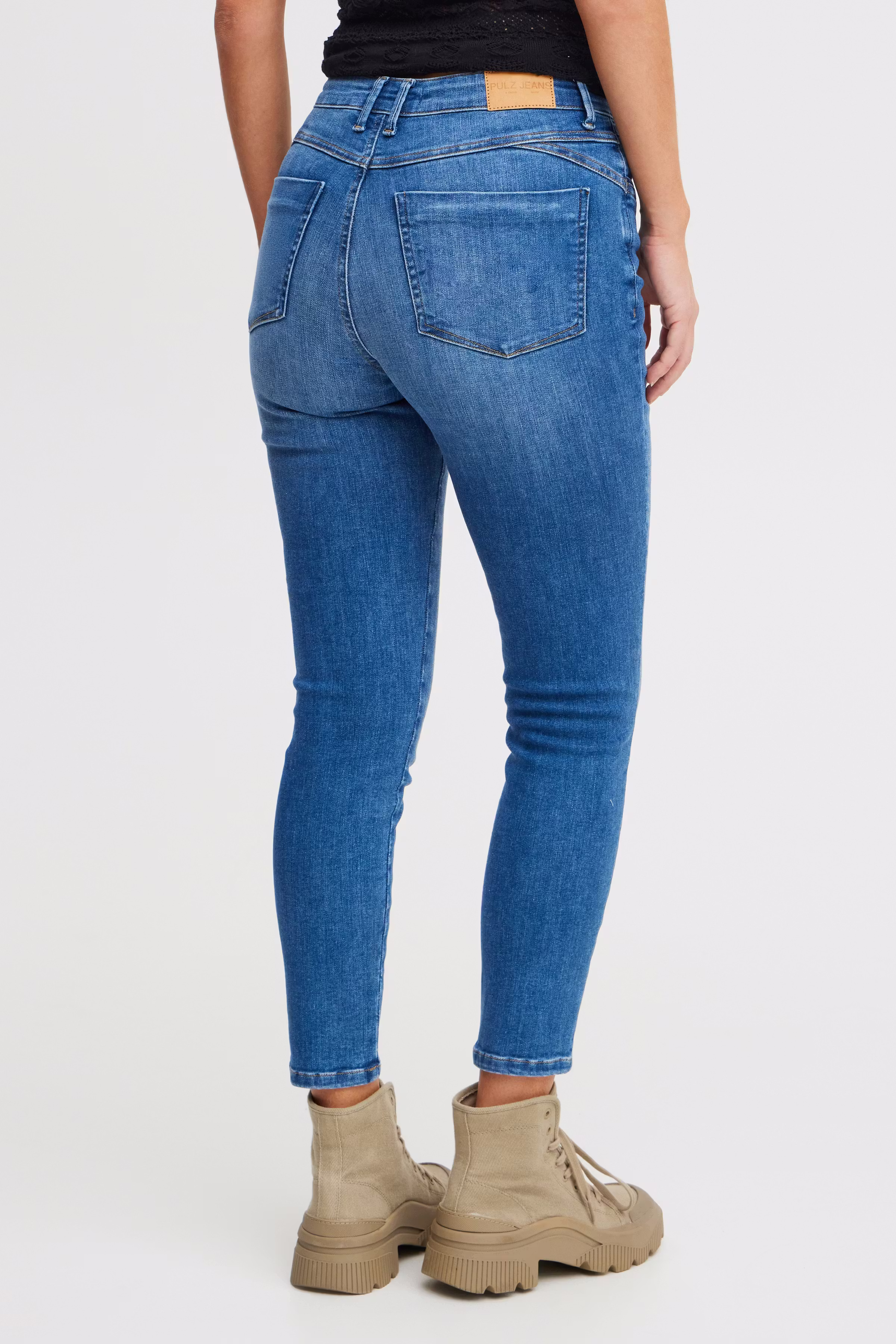 PZJULIA HW 7/8 Jeans LOOKBOOK BACK 50208106-200005