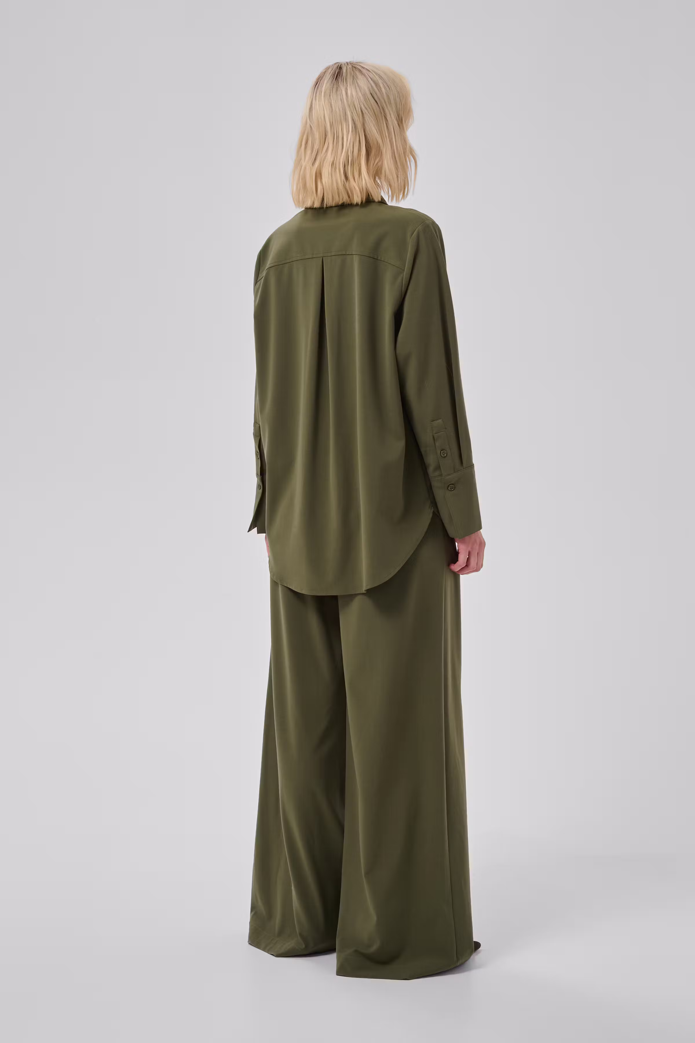 MWHace Hemd LOOKBOOK BACK 10705653-190515