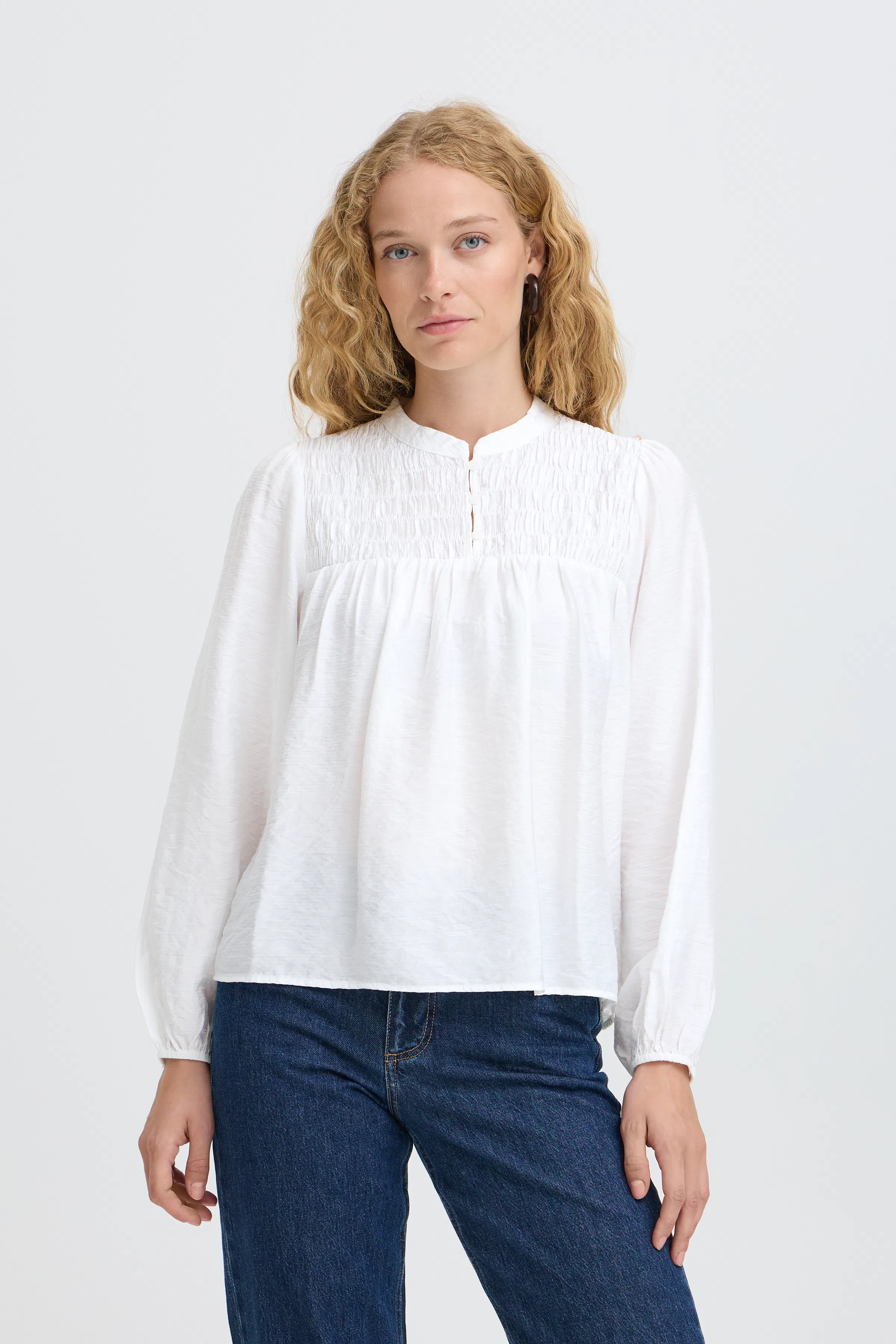 BYXFAITH Bluse LOOKBOOK FRONT 20817299-110602