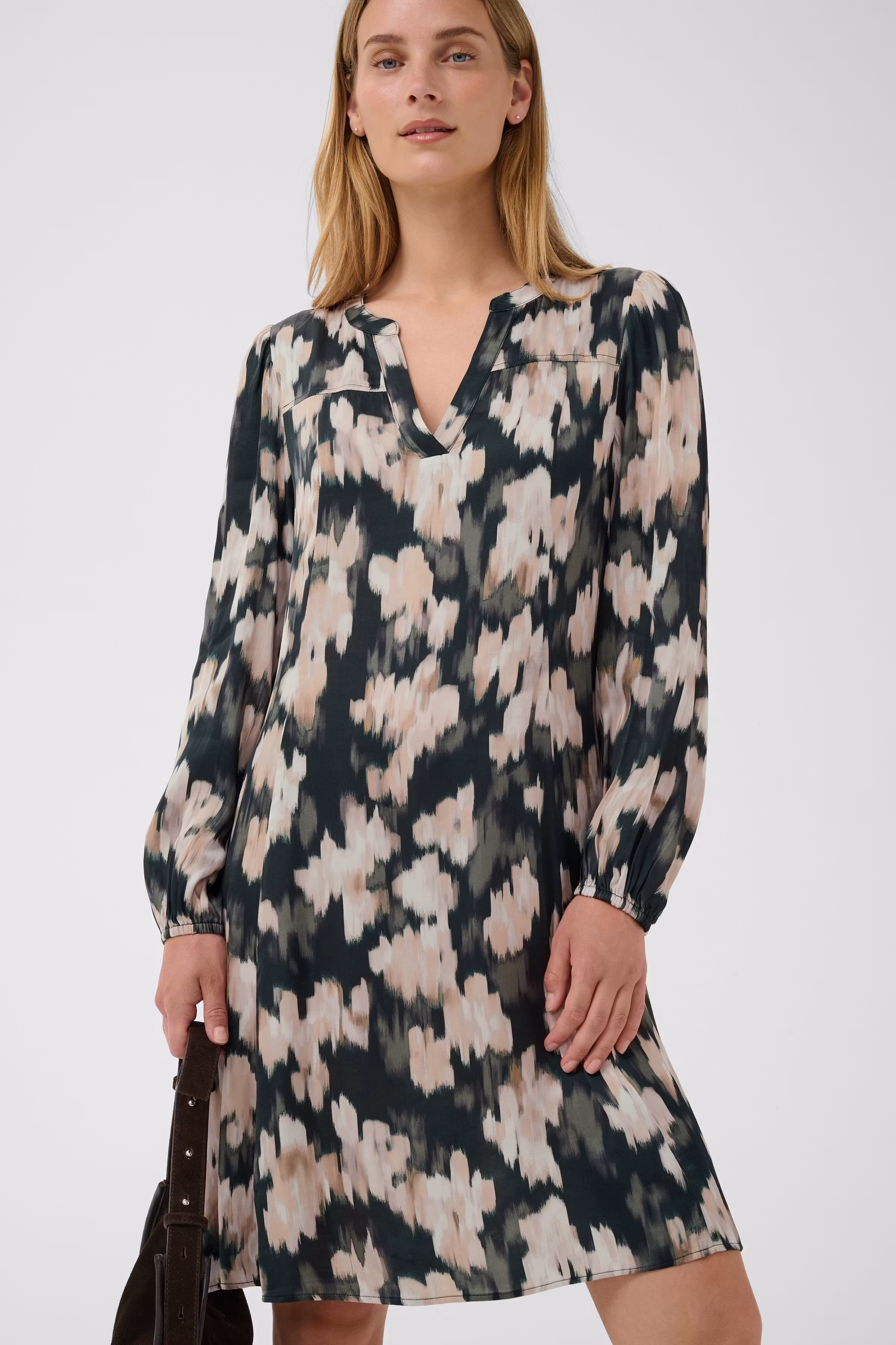 BotellesPW Dress LOOKBOOK DETAIL 30311167-305340