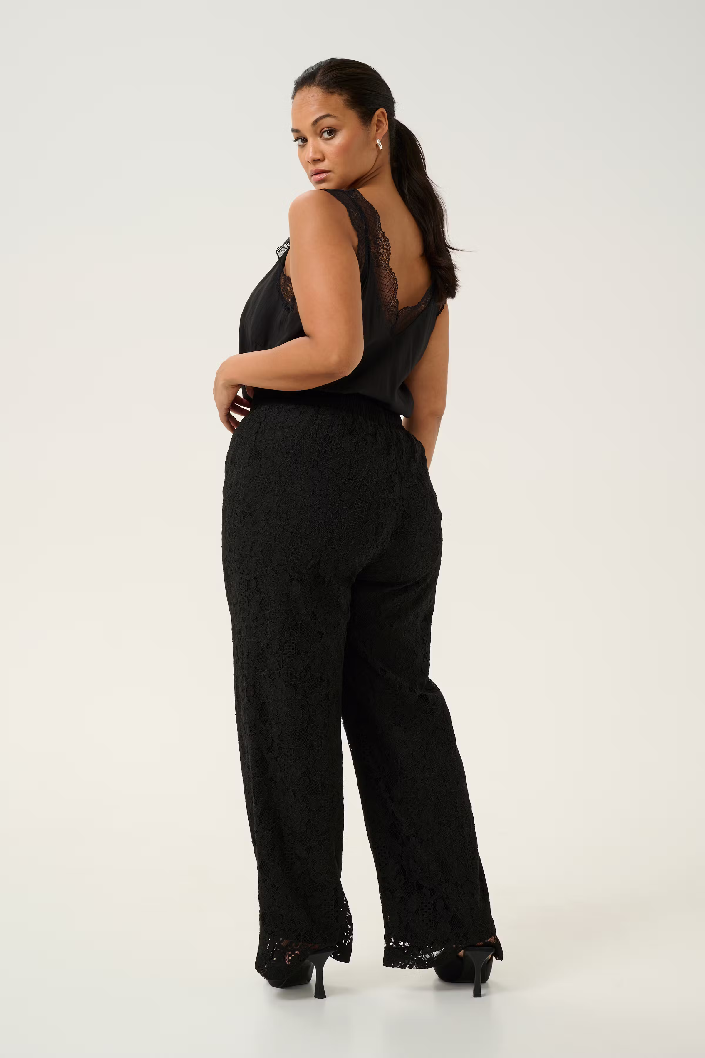 KCnelina Kanten Broek LOOKBOOK BACK 10582811-100121