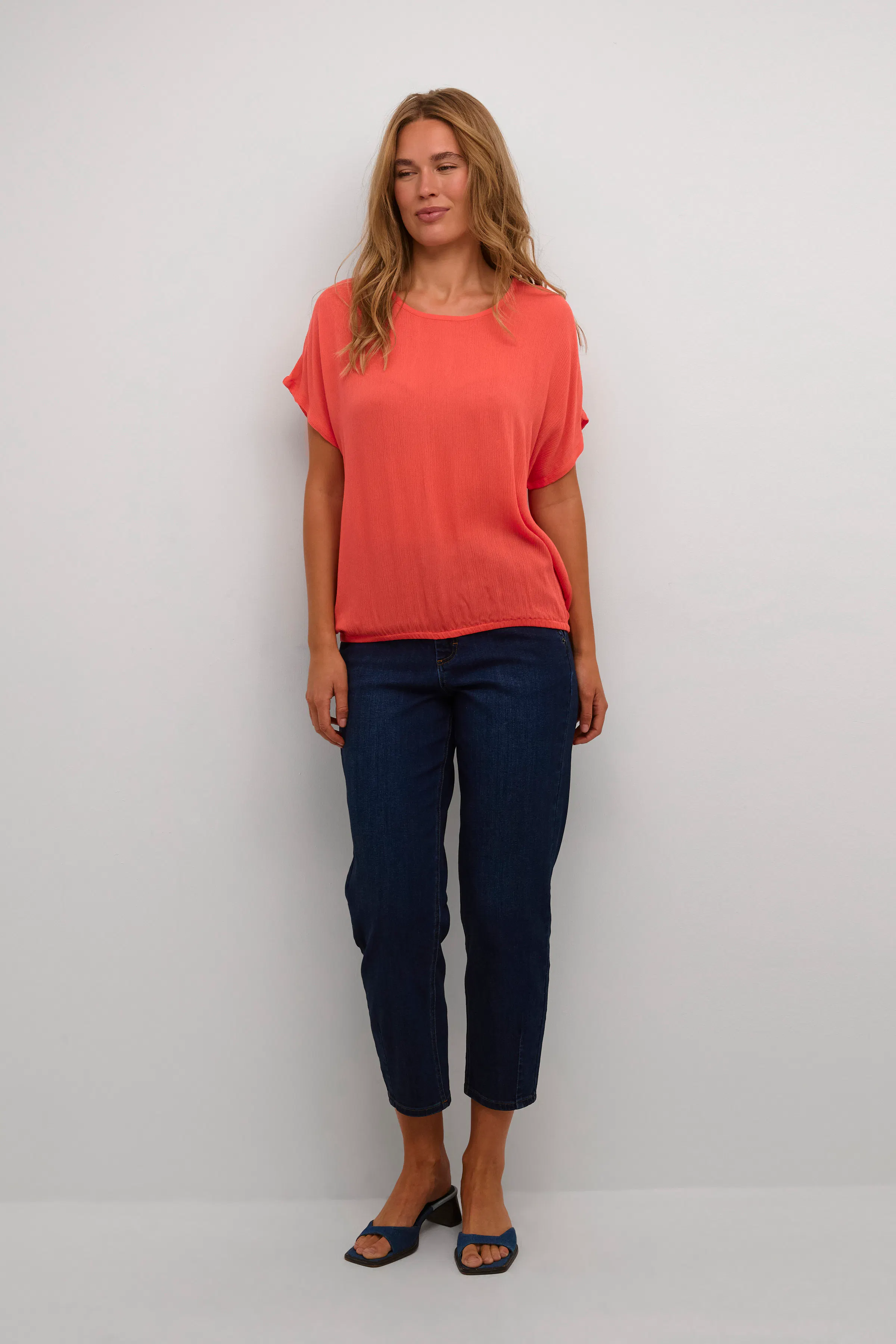 KAamber Bluse LOOKBOOK FRONT 10500781-181651