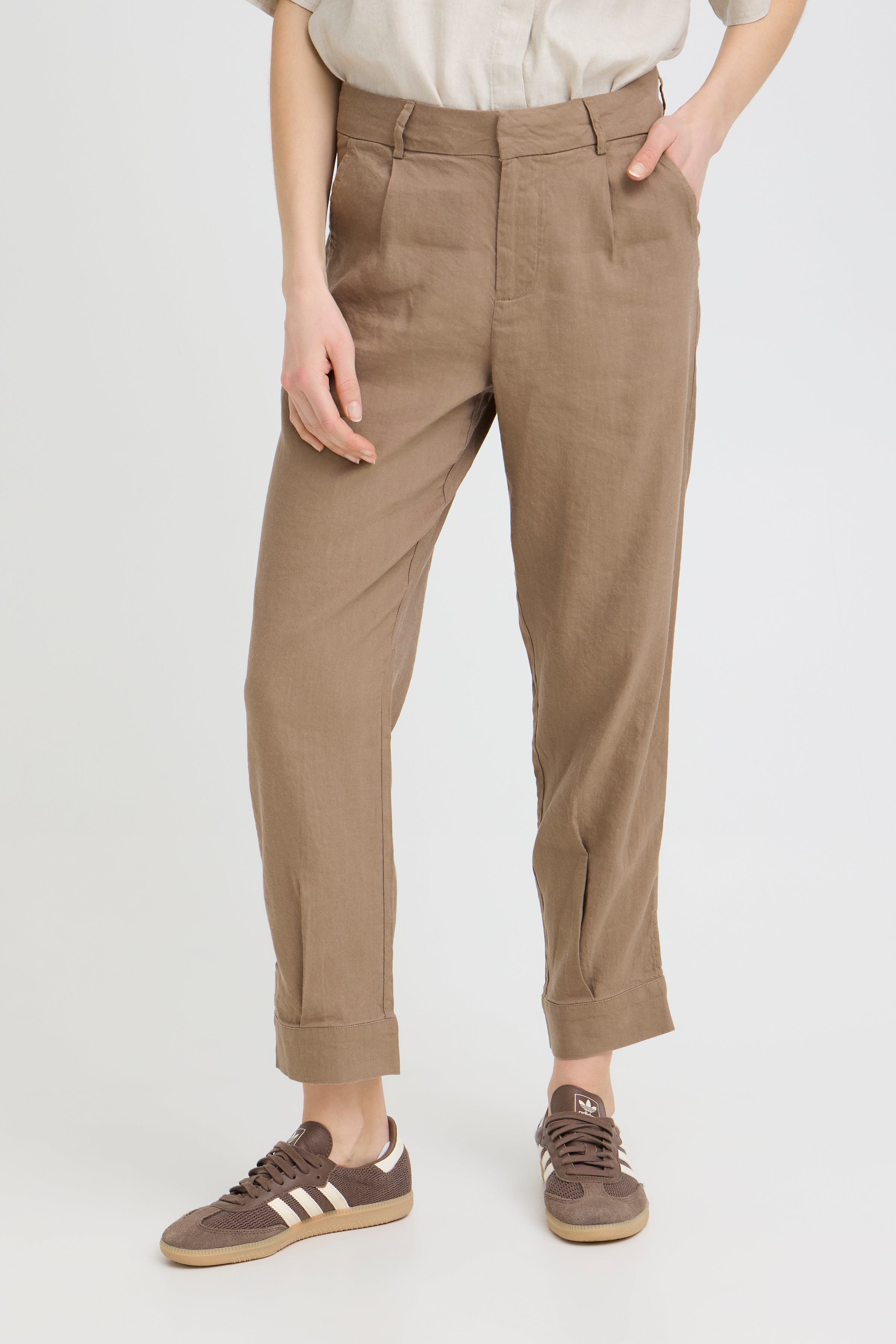 PZLUCA Hose LOOKBOOK FRONT 50210434-181112