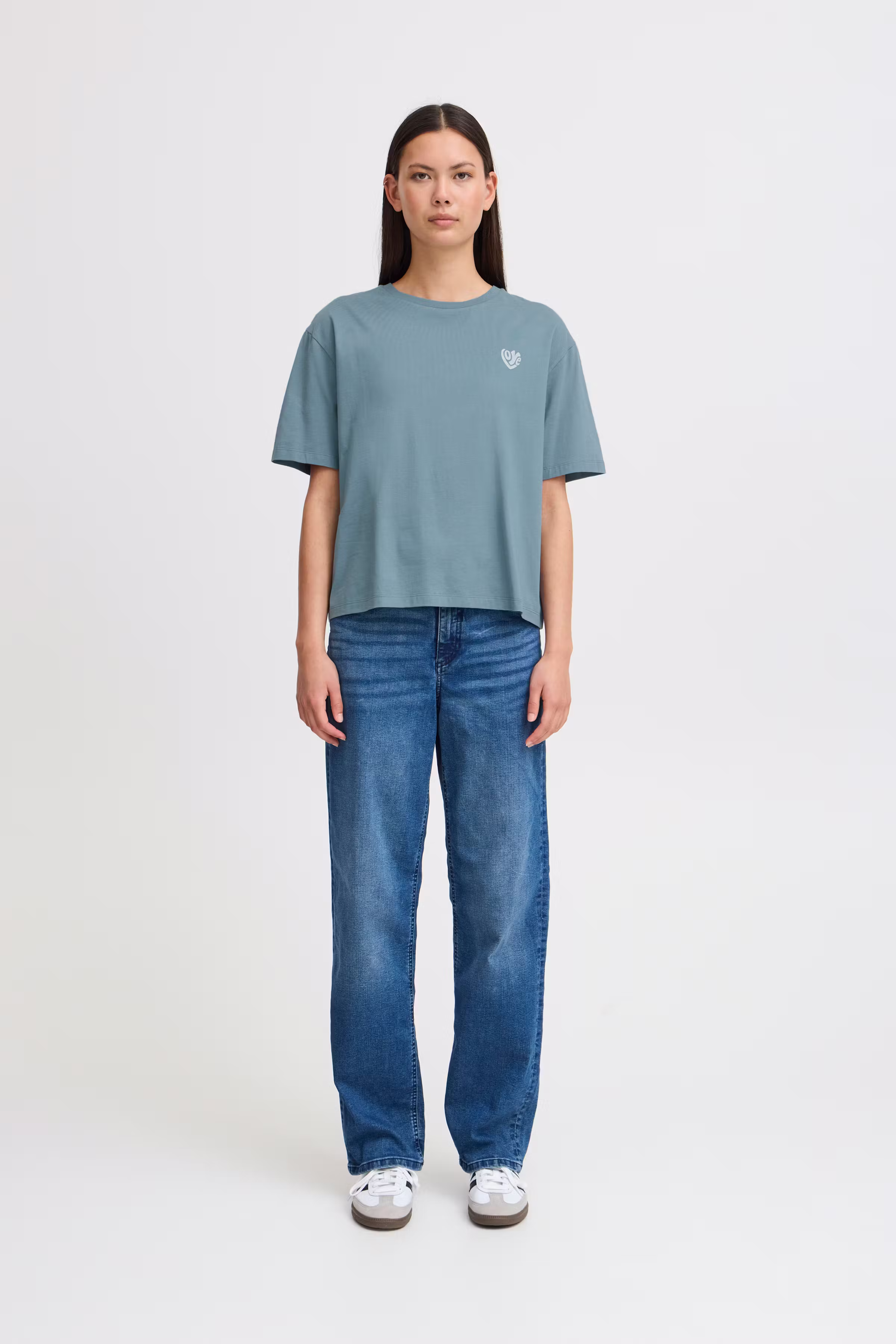 IHRUNELA T-shirt LOOKBOOK FRONT 20121374-184215