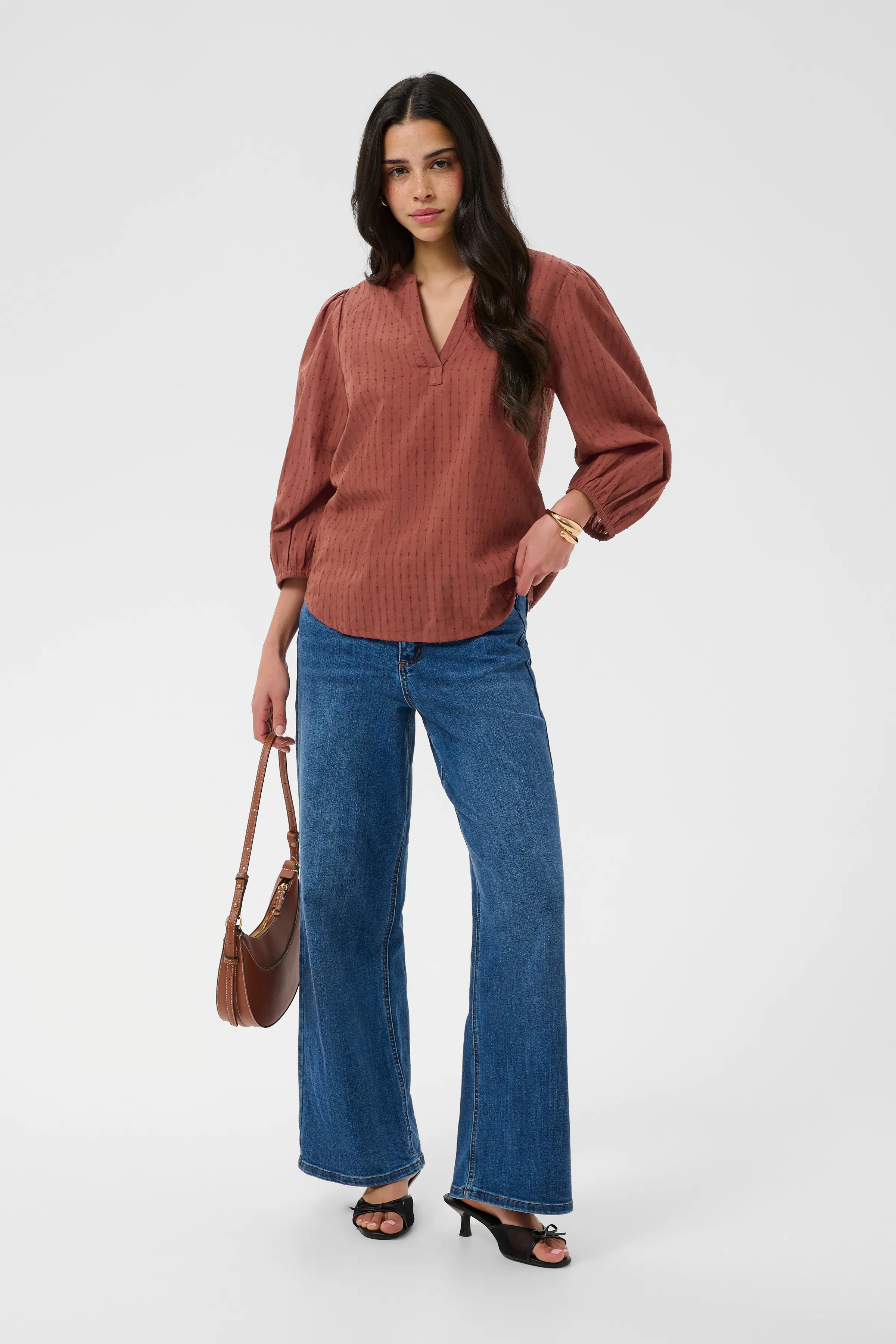 KAbea Blouse LOOKBOOK FRONT 10511631-191334