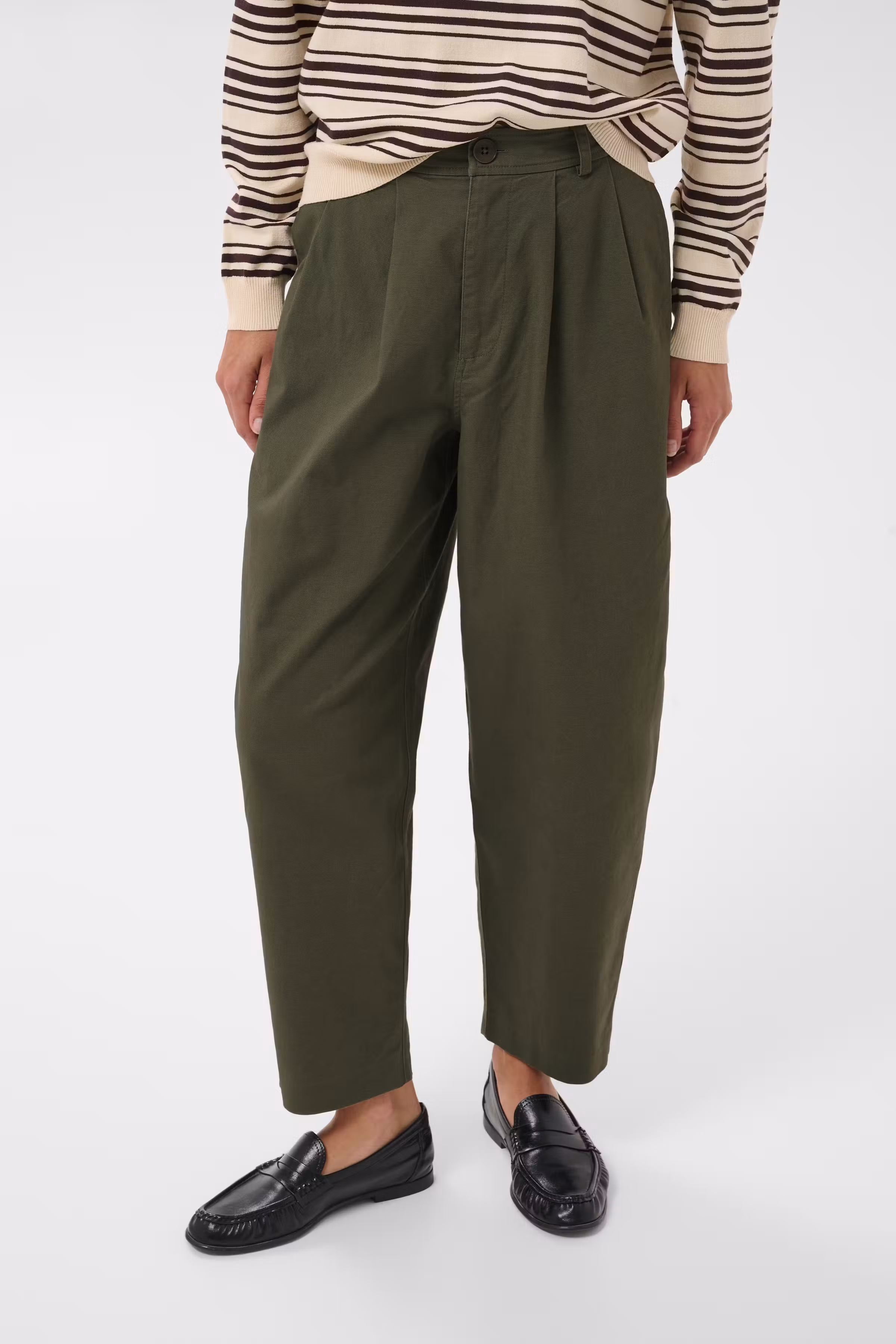 CindiPW Trousers LOOKBOOK FRONT 30310780-190312