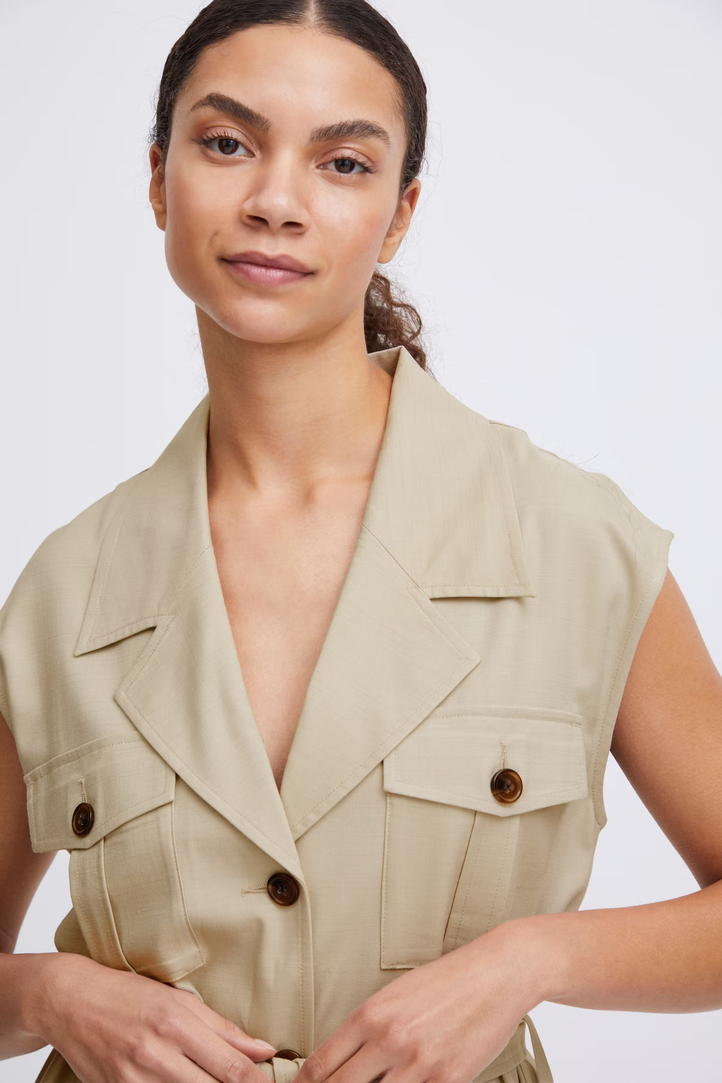 BYDETINA Kjole LOOKBOOK DETAIL 20814855-140708