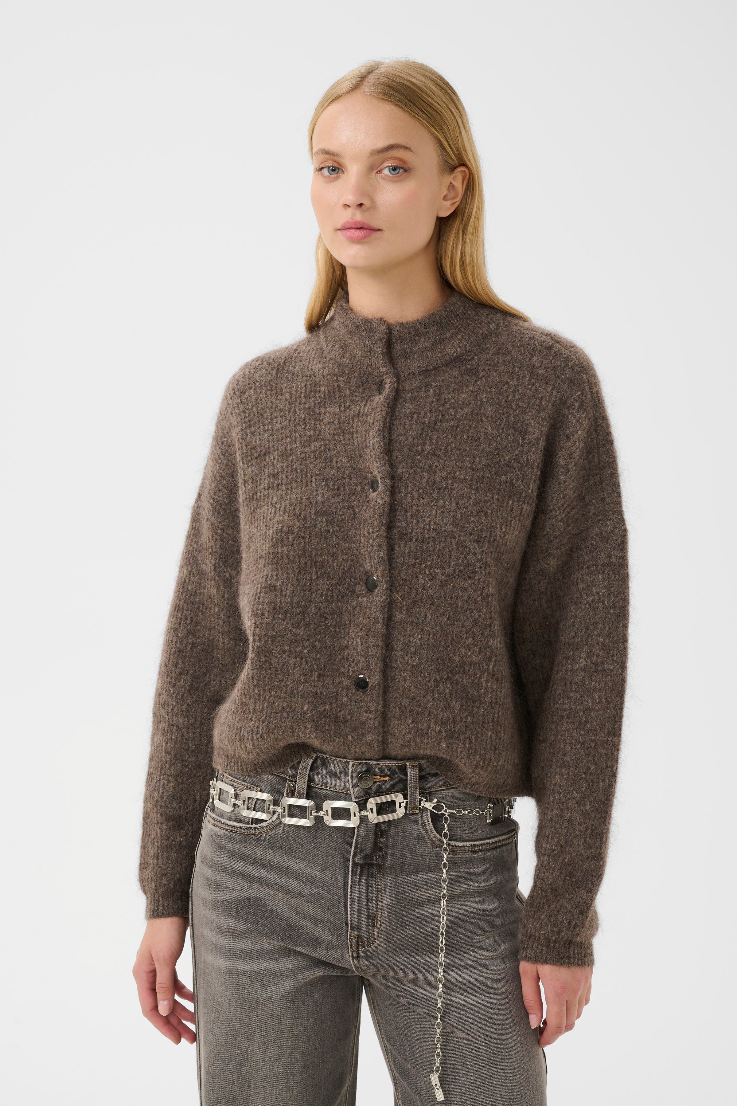 GZdebbie Cardigan LOOKBOOK FRONT 10911362-107957