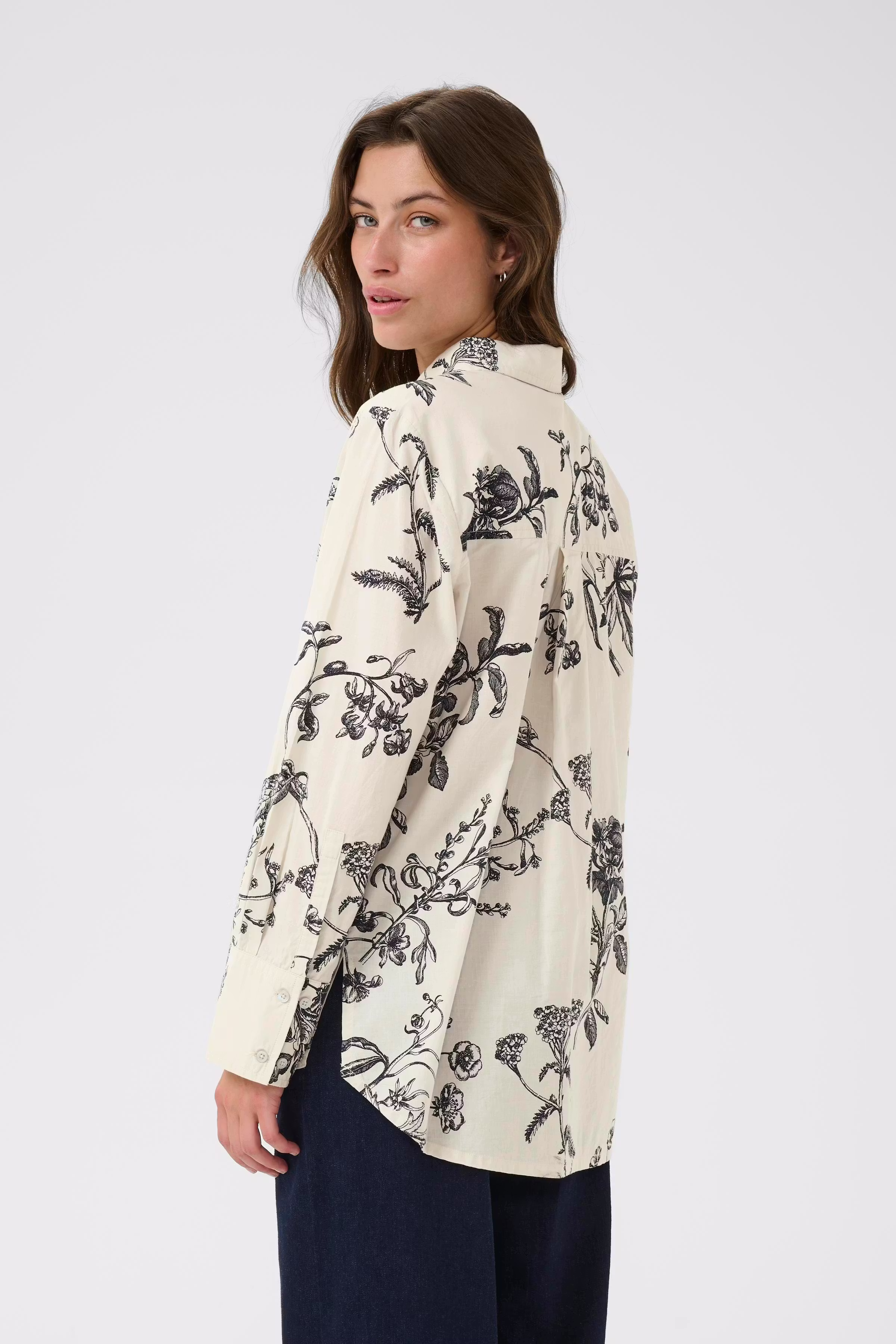 SvejaPW Hemd LOOKBOOK BACK 30310113-304359