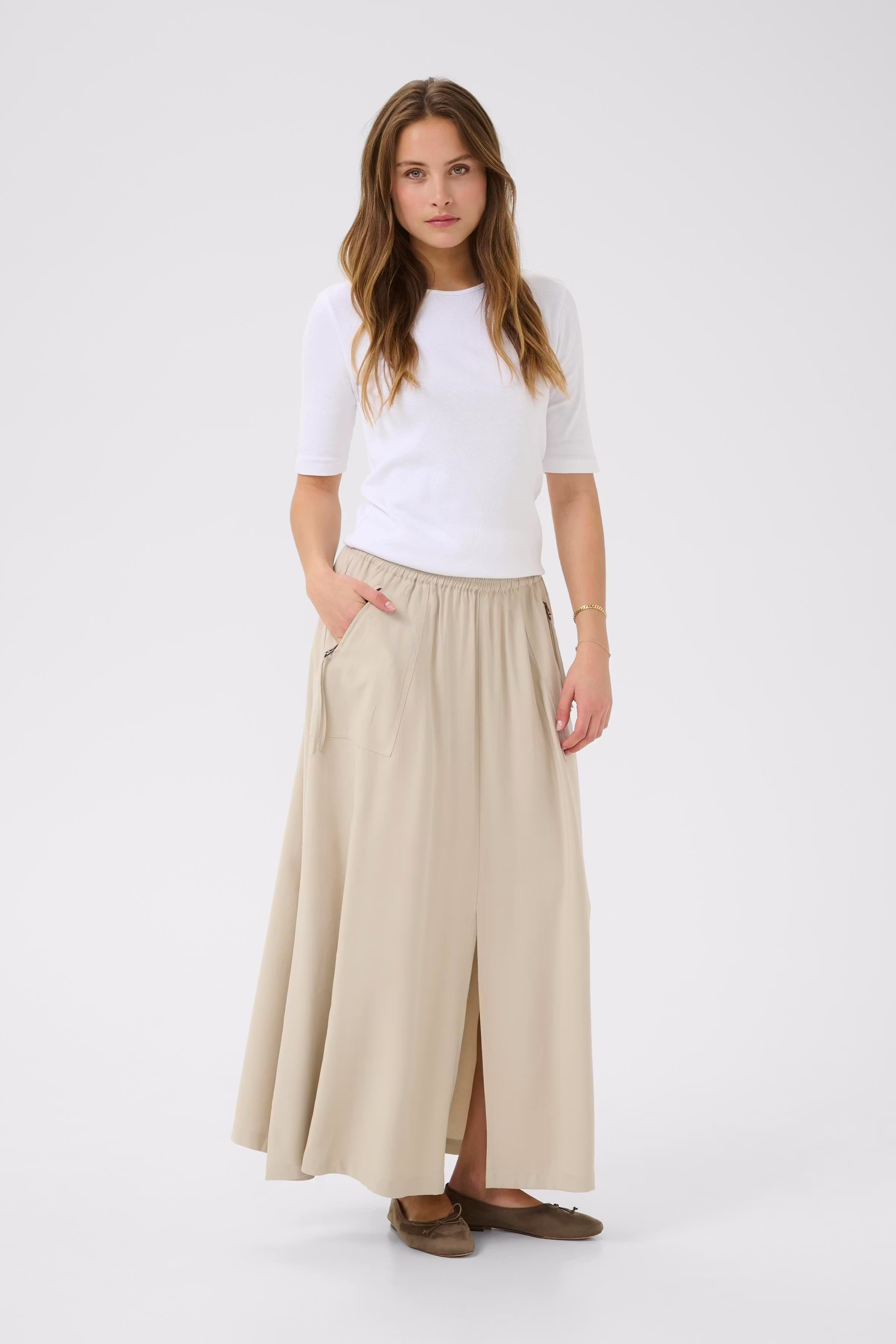 KAsonja Skjørt LOOKBOOK FRONT 10510116-151305