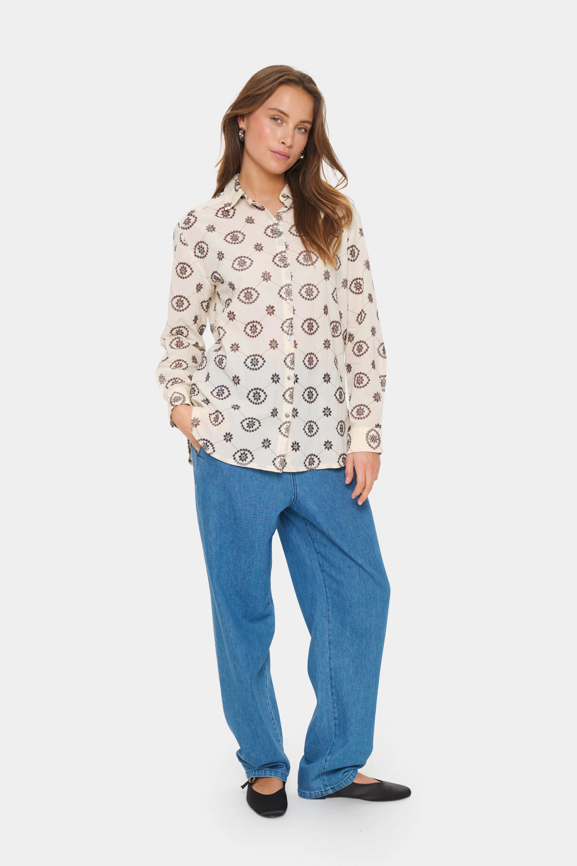 KendraSZ Hemd LOOKBOOK FRONT 30514003-110507