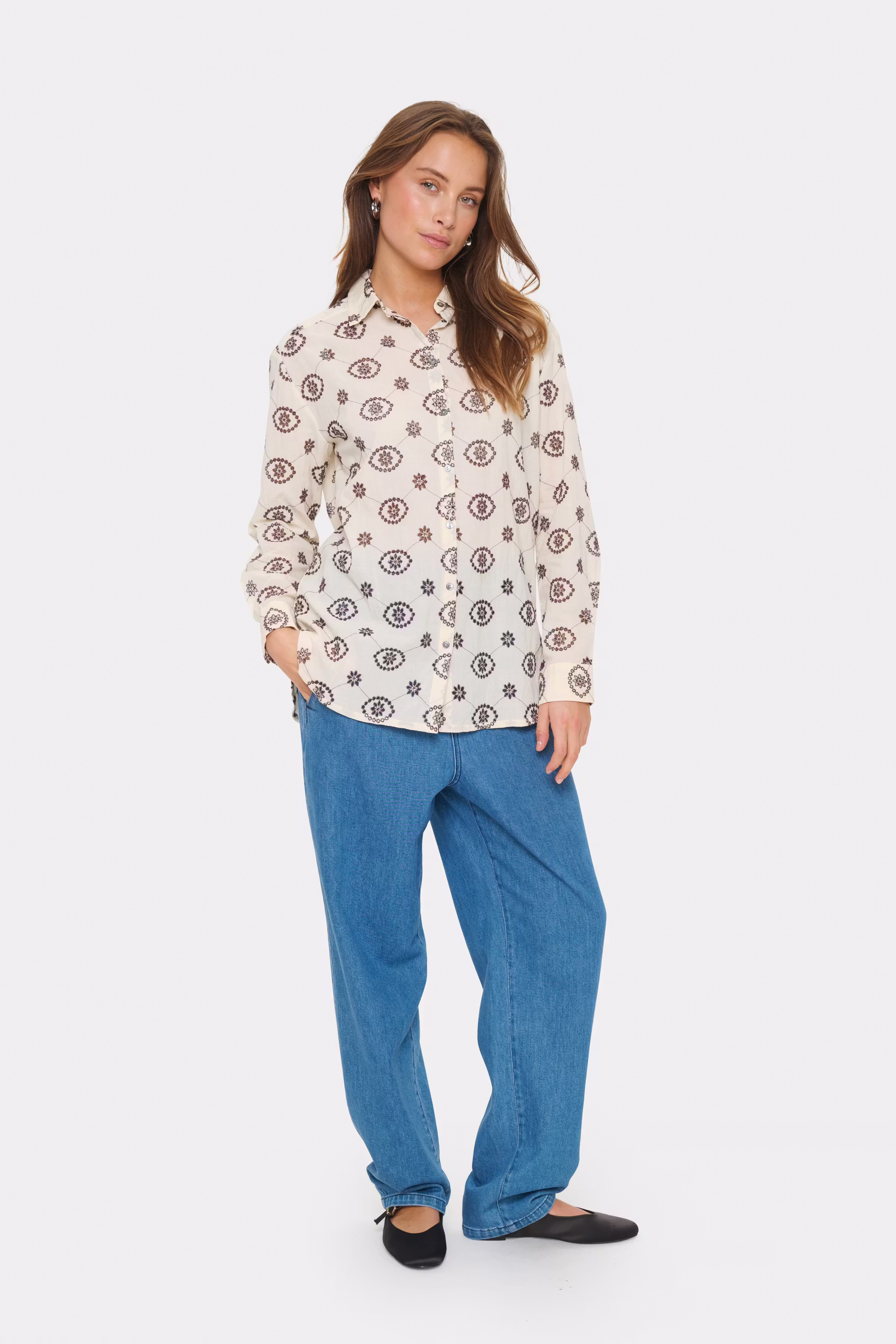 KendraSZ Hemd LOOKBOOK FRONT 30514003-110507