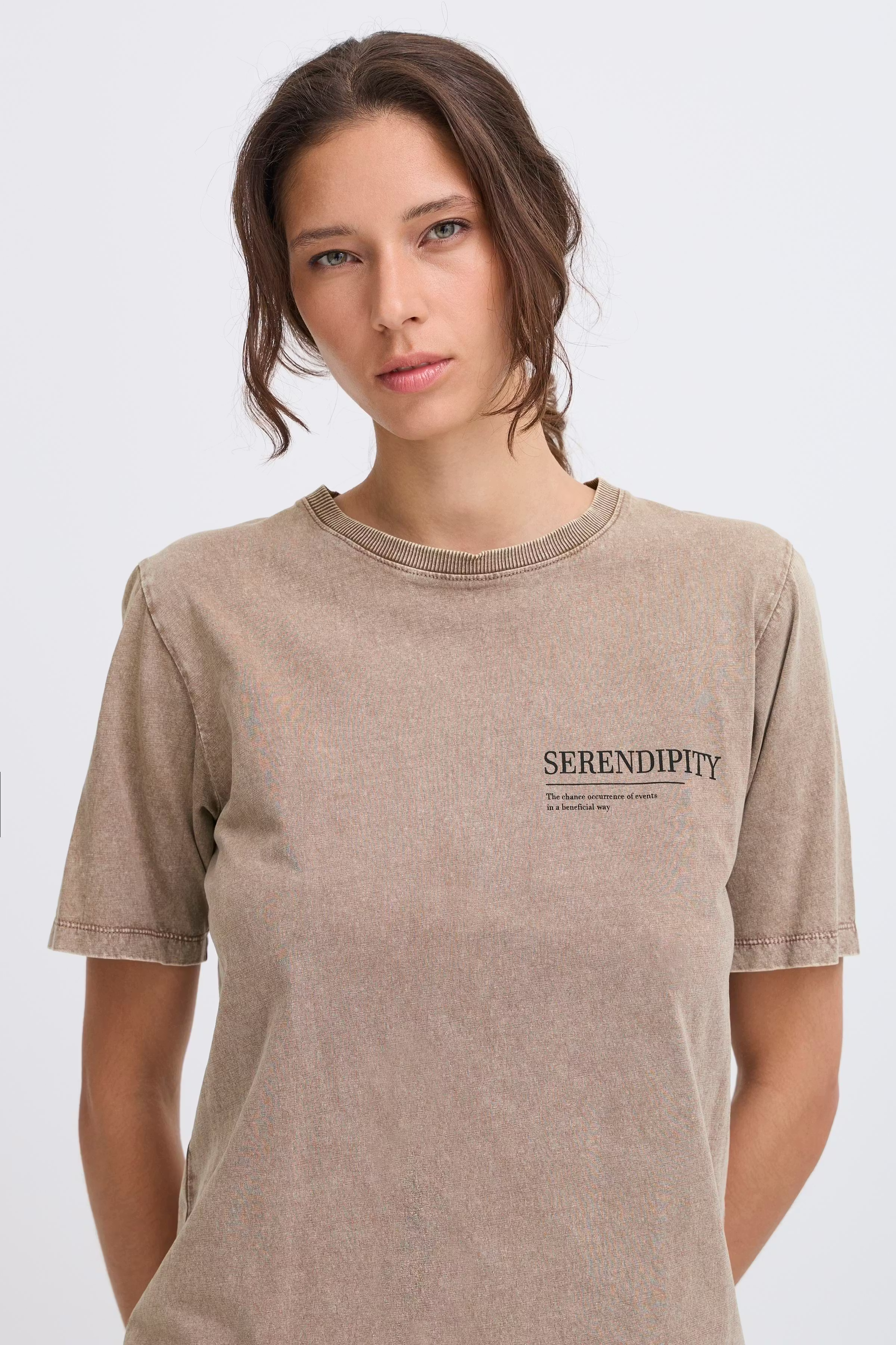 BYSOLKO T-shirt LOOKBOOK DETAIL 20817194-181112